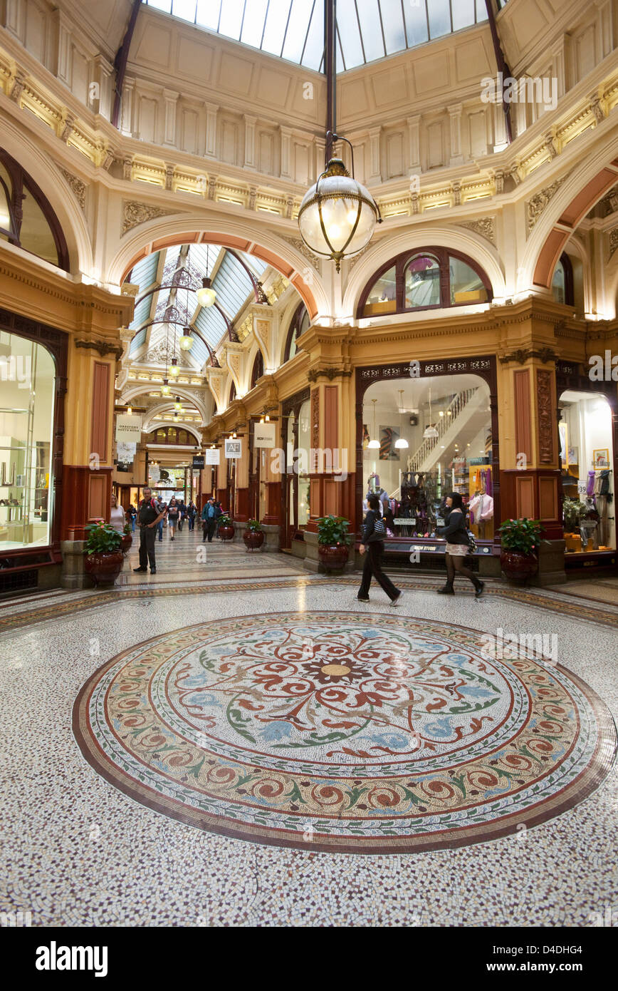 Reich verzierte Mosaik in Block Arcade - ein 19. Jahrhundert Erbe Einkaufspassage im Zentrum Stadt. Melbourne, Victoria, Australien Stockfoto