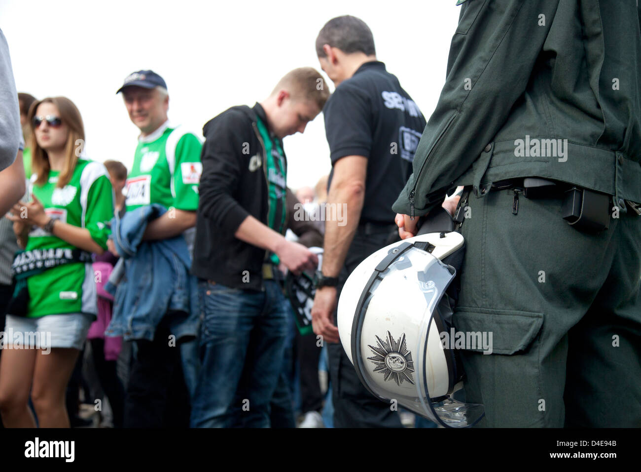 Münster, Polizeieinsatz im Fußballstadion Stockfoto