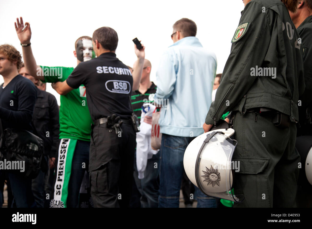 Münster, Polizeieinsatz im Fußballstadion Stockfoto