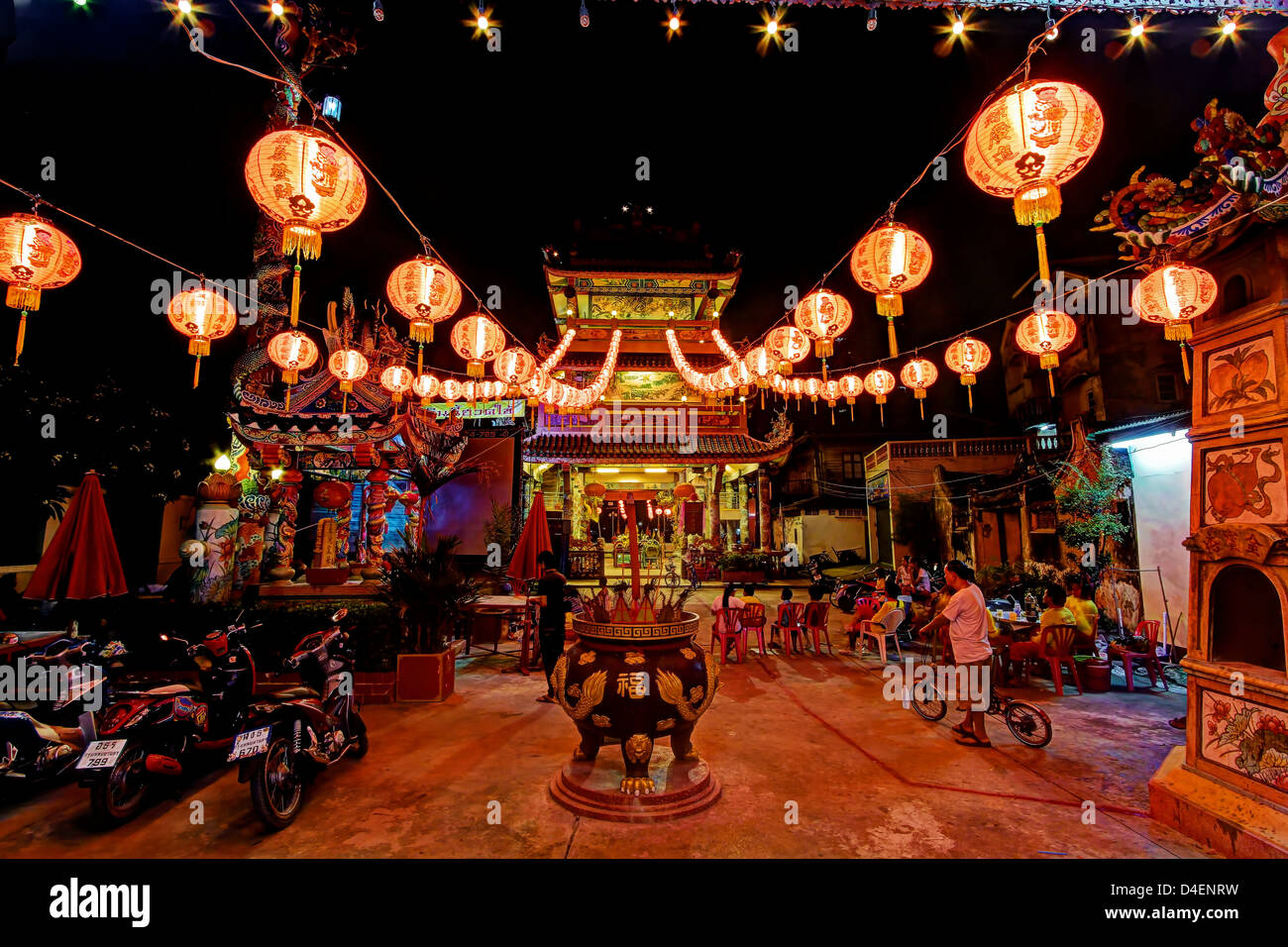 Chinesisches Neujahr in Bangkok am Kuan Ou Schrein Stockfoto
