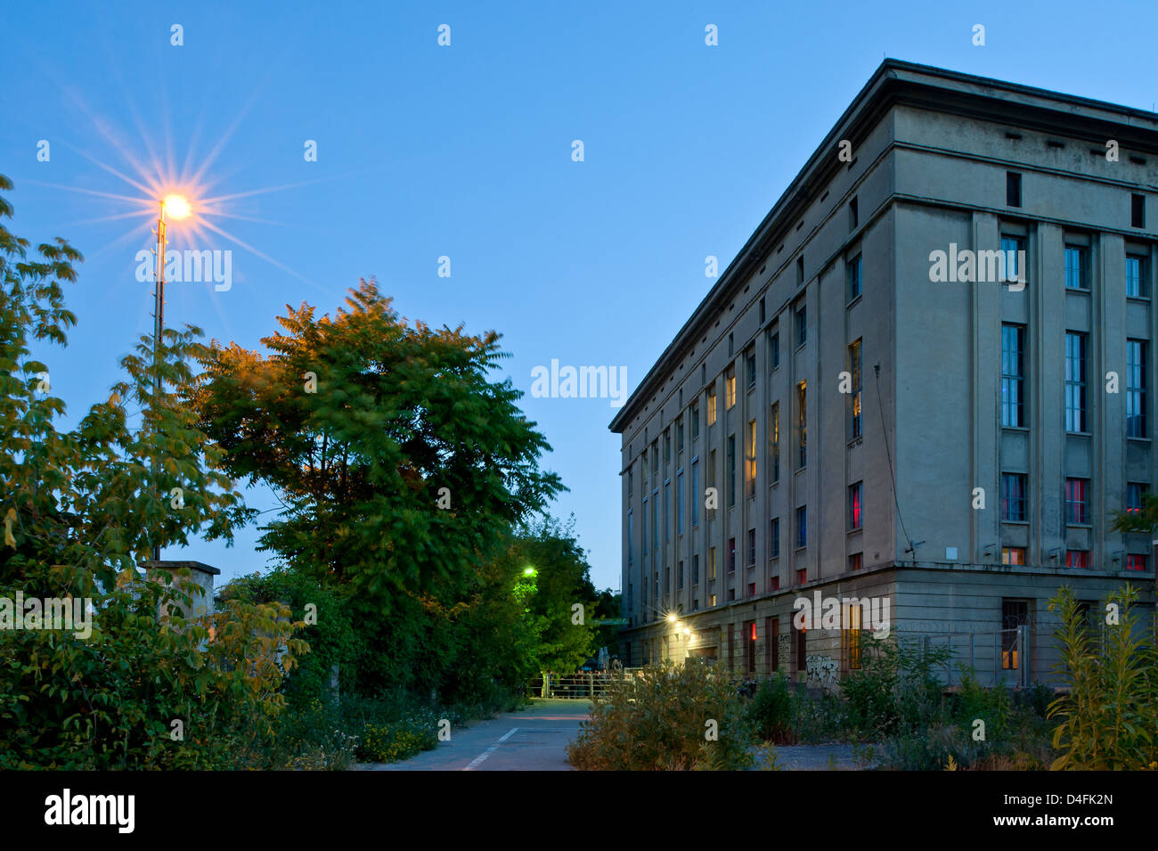 Berlin, Deutschland, im Freien Schuss der Techno-Club Berghain im Morgengrauen Stockfoto