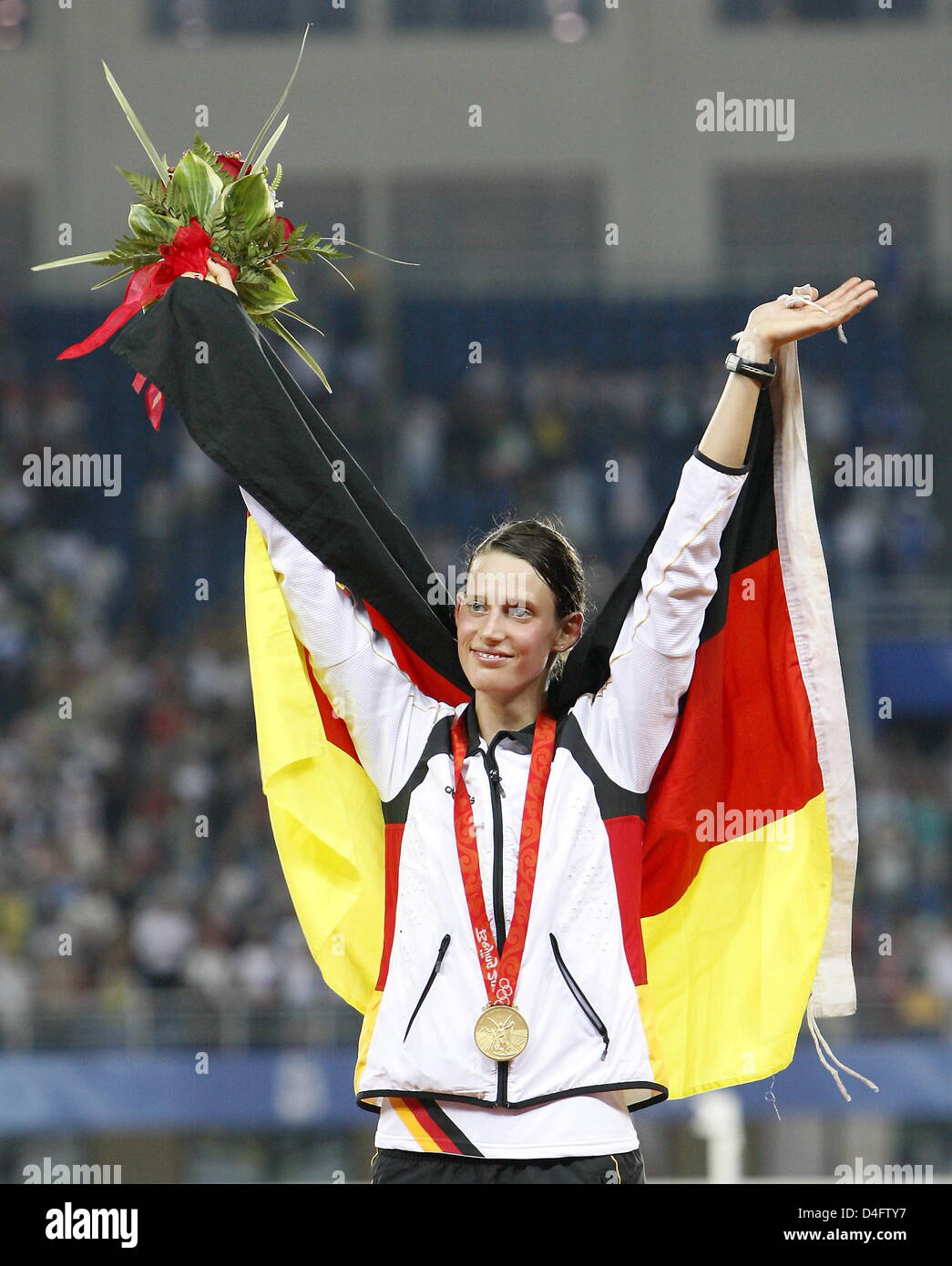 moderne-pentathlon-goldmedaillengewinner-fotos-und-bildmaterial-in
