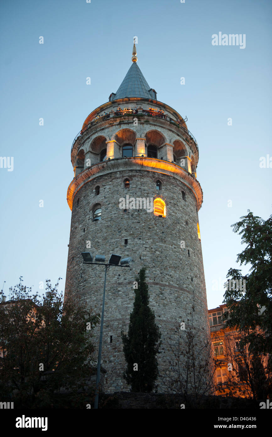 Ägypten, Istanbul, Beyoglu, Galataturm. Stockfoto