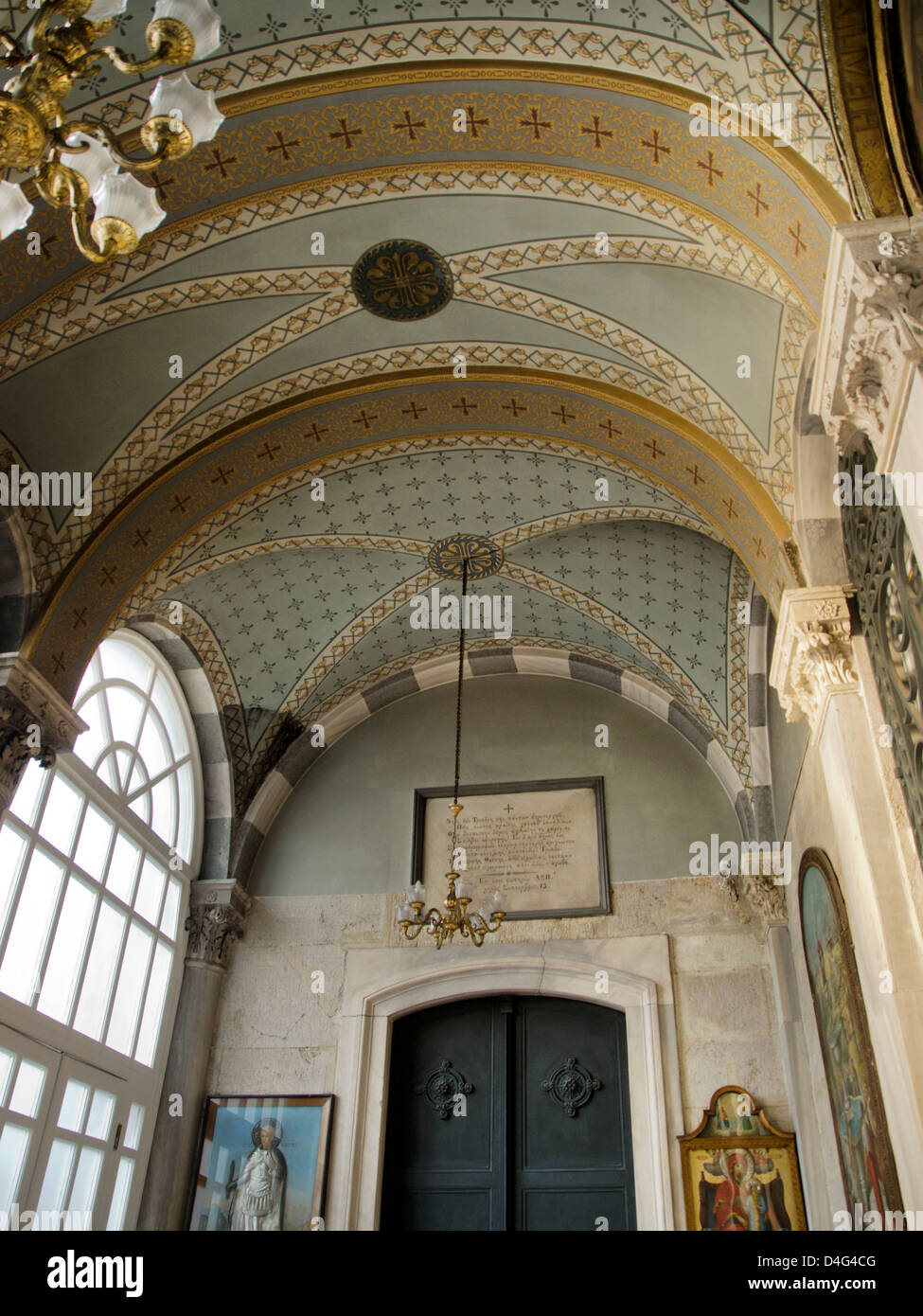 Ägypten, Istanbul, Beyoglu, Griechisch-Orthodoxe Kirche Agia Triada, Vorraum Stockfoto