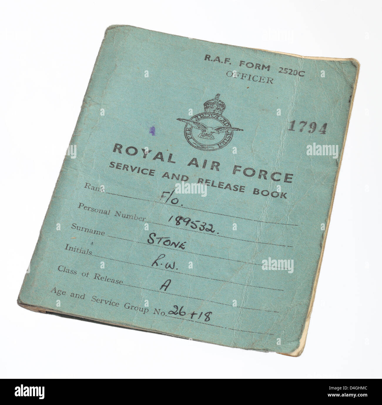Royal Air Force oder R.A.F Service und Release-Buch aus dem zweiten Weltkrieg. Stockfoto
