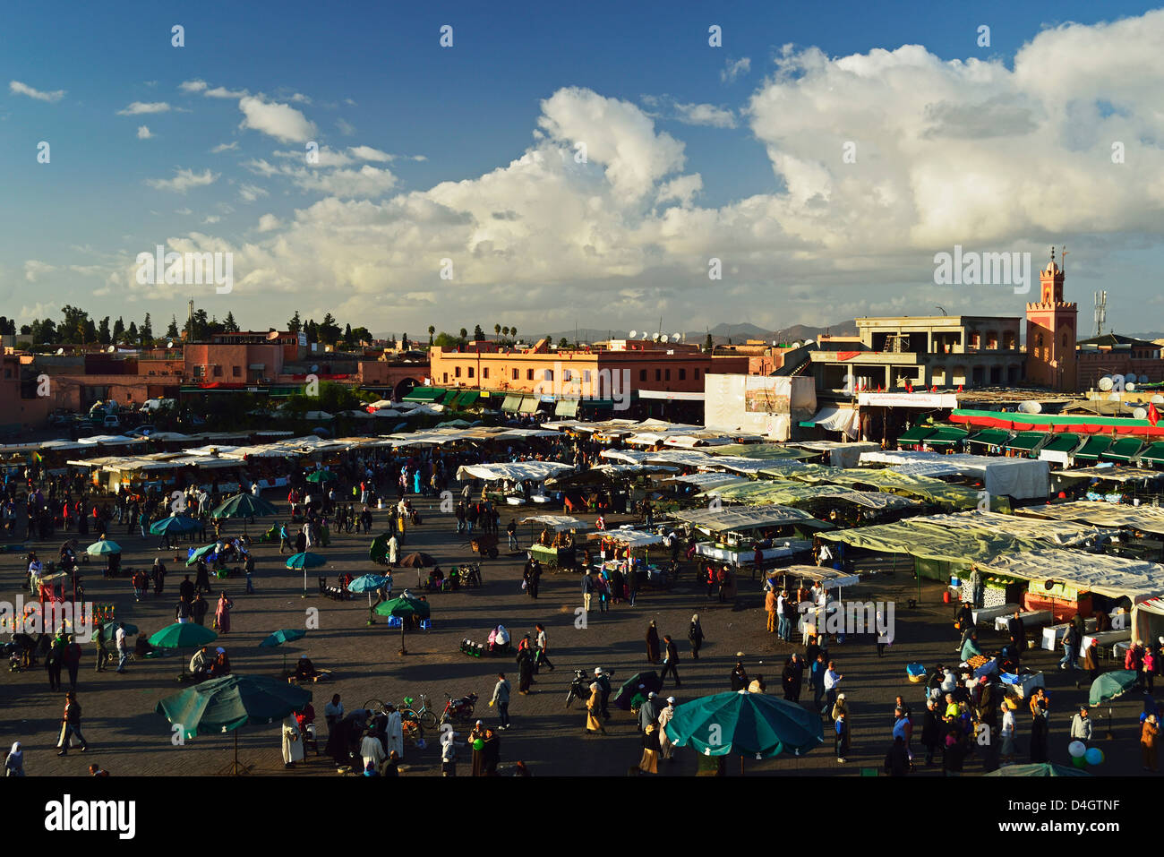 Djemaa El Fna, Medina, Marrakesch, Marokko, Nordafrika Stockfoto