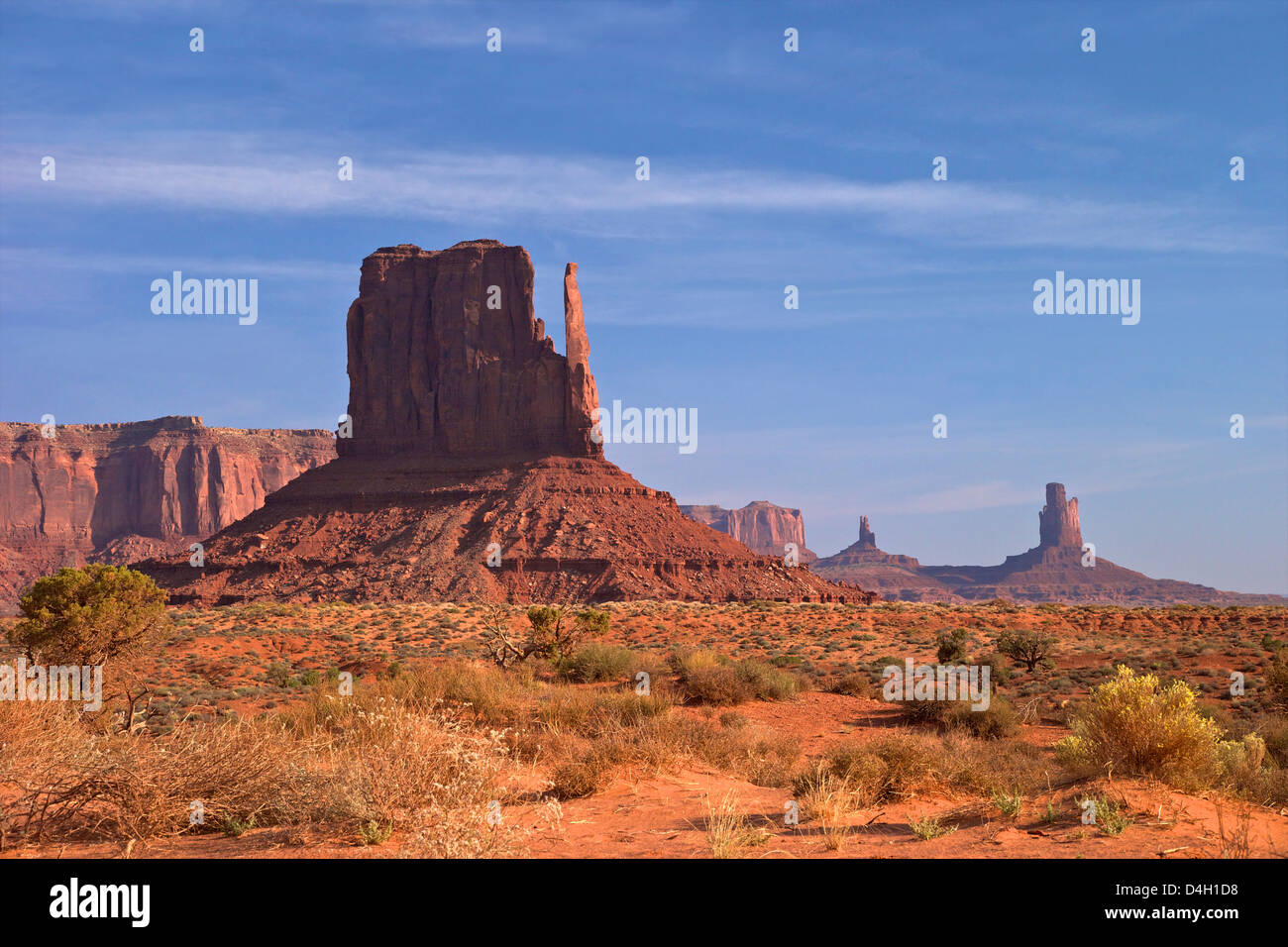 Morgendämmerung über Monument Valley Navajo Tribal Park, Utah, USA Stockfoto