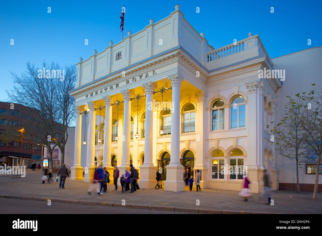 Das Theatre Royal an Weihnachten, Nottingham, Nottinghamshire, England, Vereinigtes Königreich Stockfoto