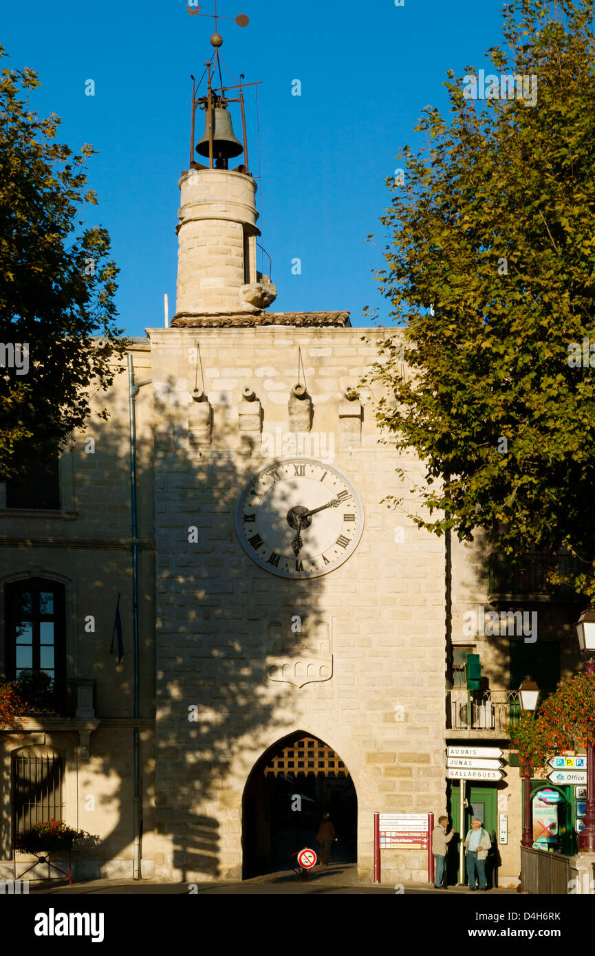 Das Haupttor an Sommieres, Gard, Languedoc-Roussillon, Frankreich Stockfoto