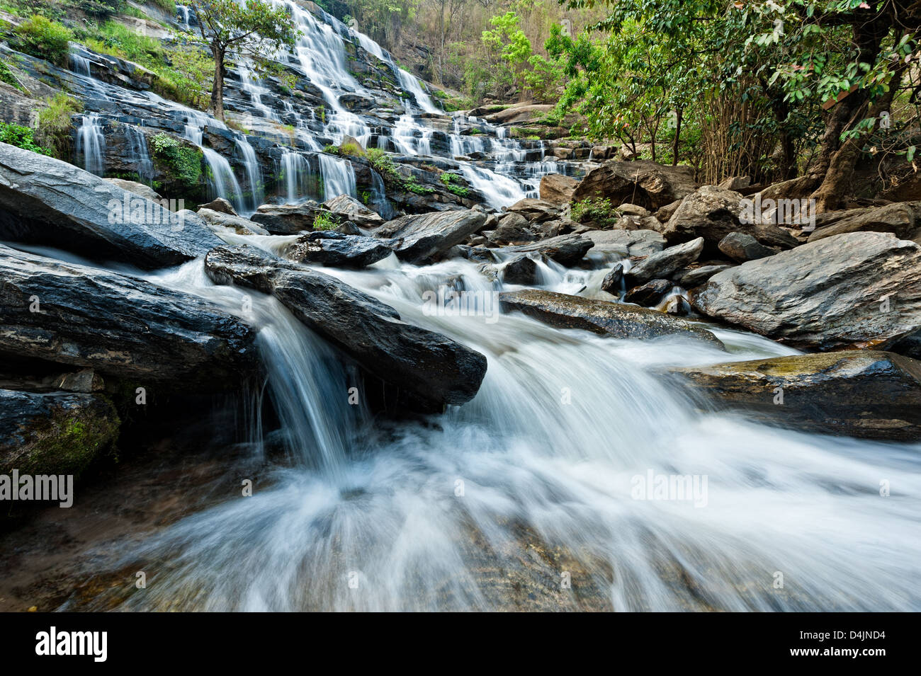 Mae Ya Wasserfall Doi Inthanon Nationalpark, Chiang Mai, Thailand Stockfoto