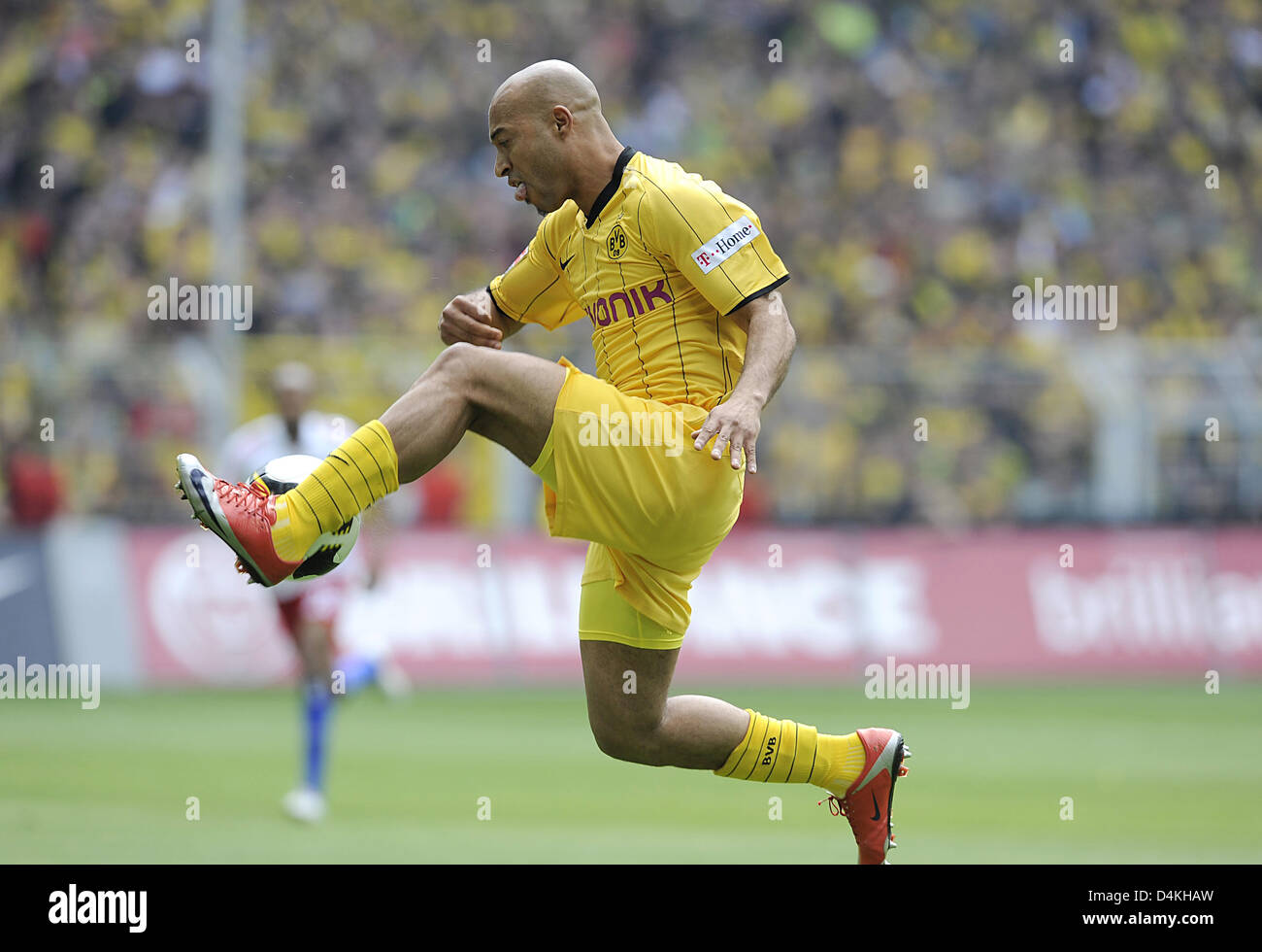 Dortmund? s Dede gezeigt in Aktion während der Bundesliga Spiel Borussia Dortmund gegen Hamburger SV im Signal-Iduna-Park Stadion in Dortmund, Deutschland, 25. April 2009. Dortmund besiegt Hamburg 2: 0. Foto: Achim Scheidemann Stockfoto