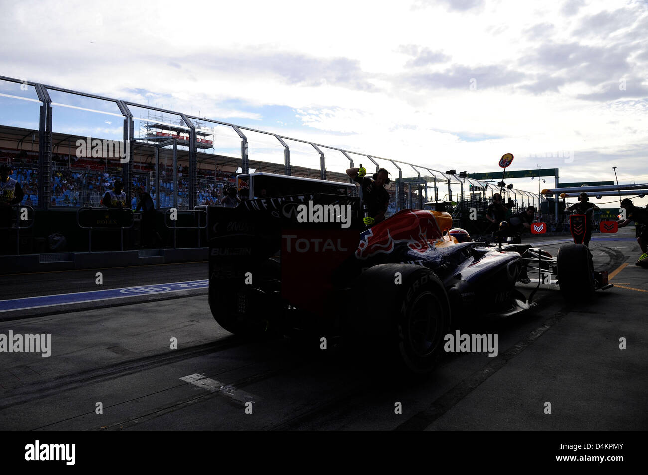 Melbourne, Australien. 15. März 2013. Formel 1 australischen Grand Prix-Praxis. Mark Webber, Red Bull Racing, Boxenstopp Foto: Mspb / Lukas Gorys/Dpa/Alamy Live-Nachrichten Stockfoto