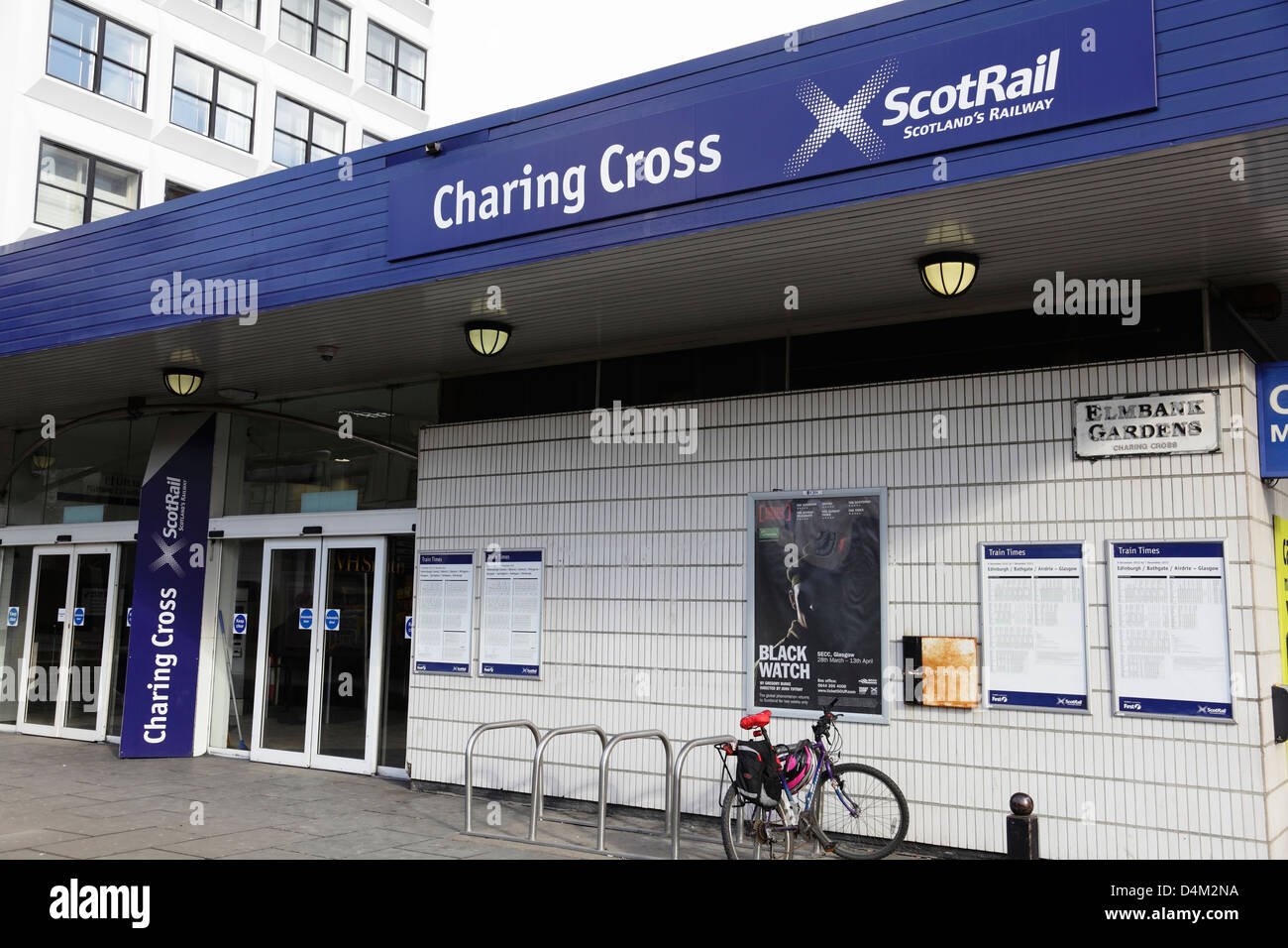 Eintritt zum Bahnhof Charing Cross Scotrail an den Elmbank Gardens im Stadtzentrum von Glasgow, Schottland, Großbritannien Stockfoto