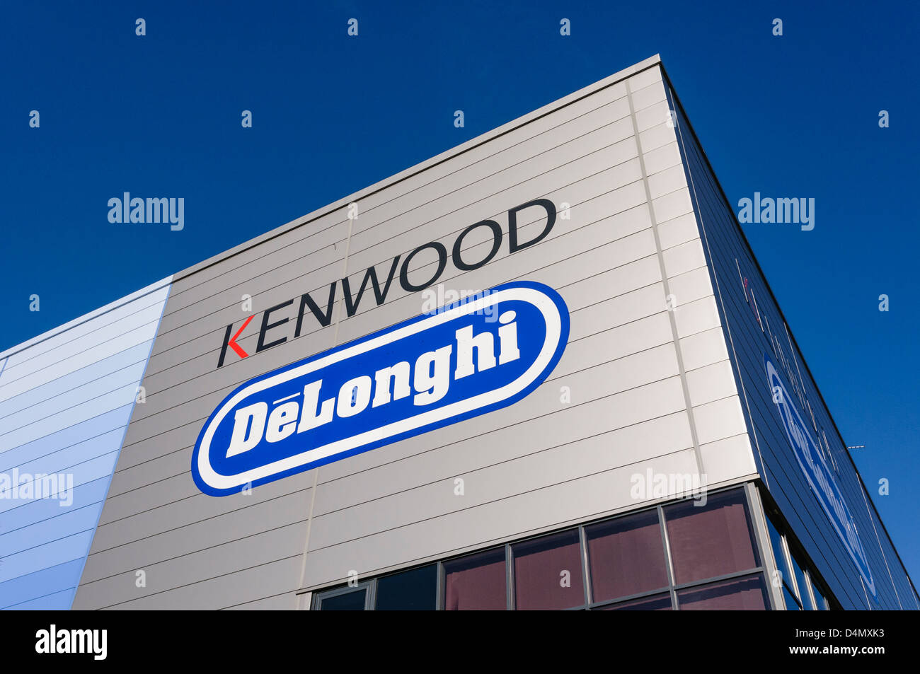 Kenwood und DeLonghi Distributionszentrum, Daventry International Rail Freight Terminal (DIRFT). Stockfoto