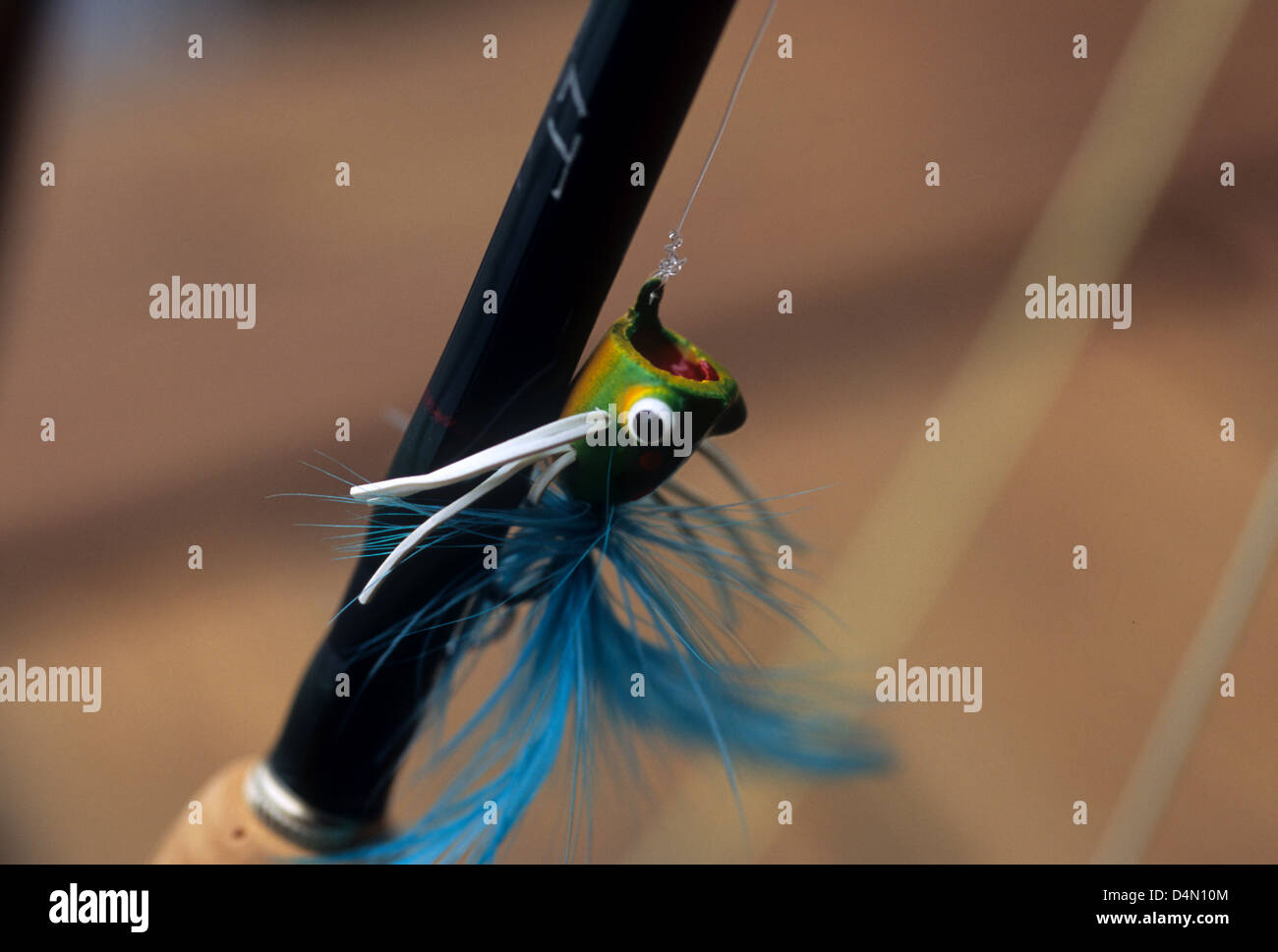 Verwendet, wenn Fliegen Fliegenfischen für Schwarzbarsch, Forellenbarsch und sunfish Stockfoto