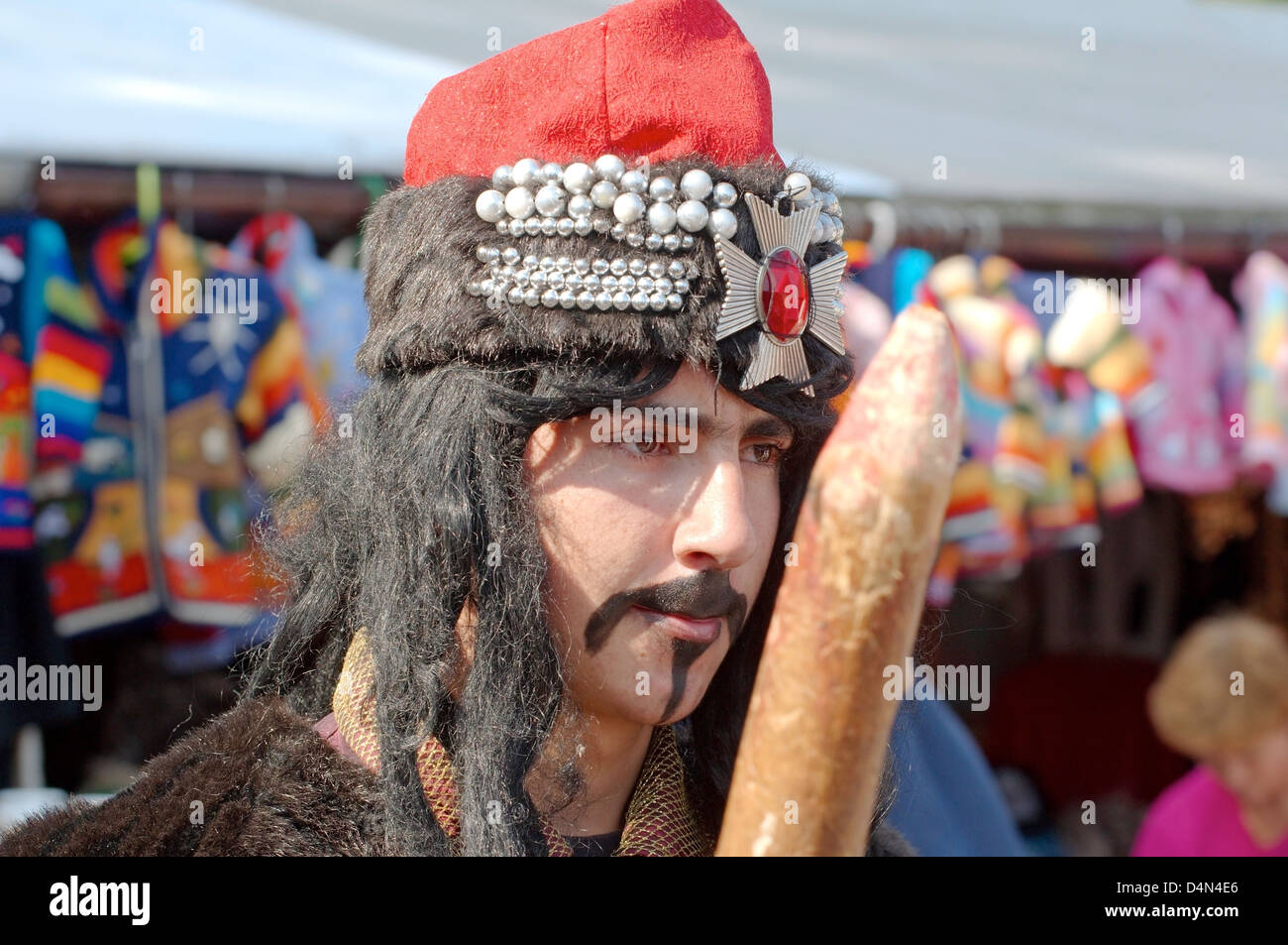 Schauspieler verkleidet als Dracula, Transylvania, Braşov, Rumänien Stockfoto