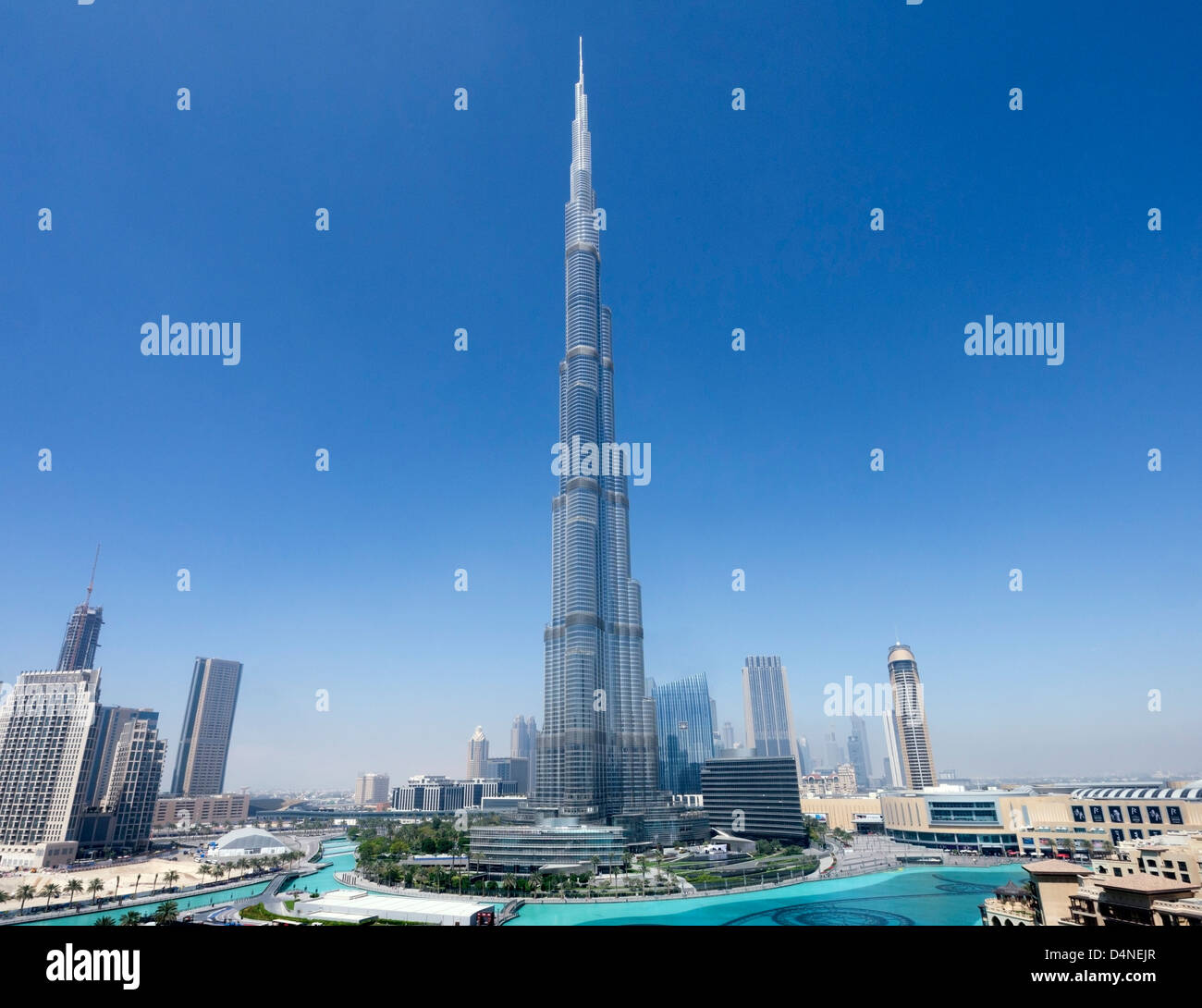 Tagsüber Blick auf Burj Khalifa Tower weltweit höchste Gebäude in Downtown Dubai VAE Stockfoto