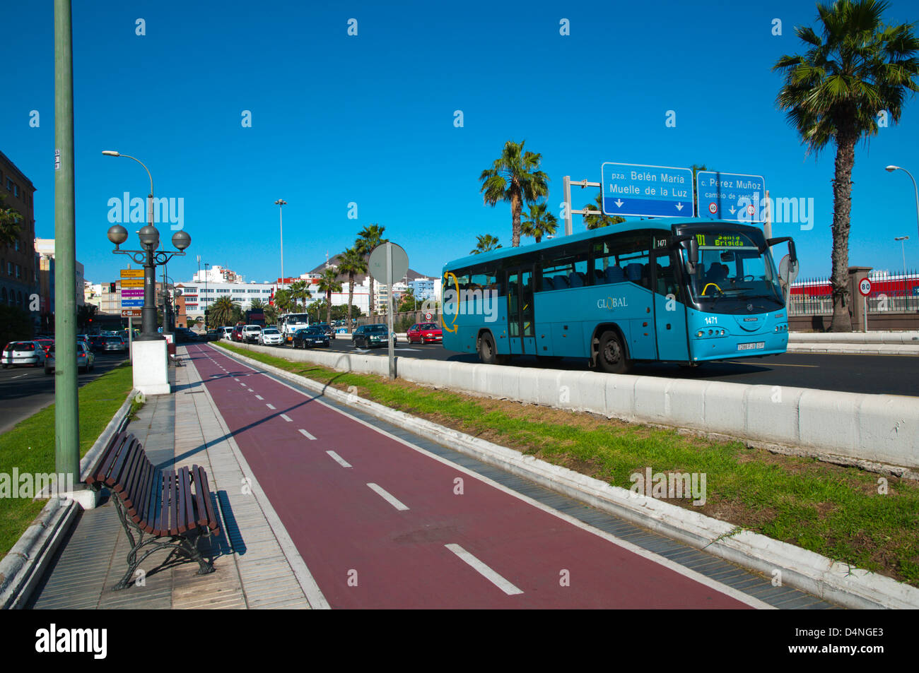 Fahrradweg und Straße Santa Catalina Viertel Las Palmas de Gran Canaria Stadt Gran Canaria Insel der Kanarischen Inseln-Spanien Stockfoto