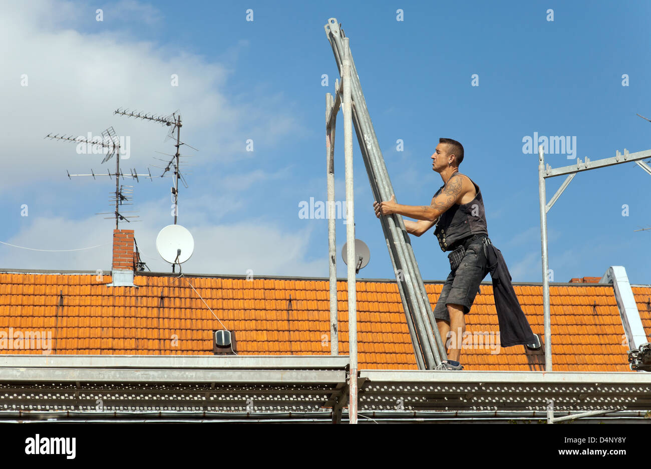 Berlin, Deutschland, Geruestbauer bei der Arbeit Stockfoto
