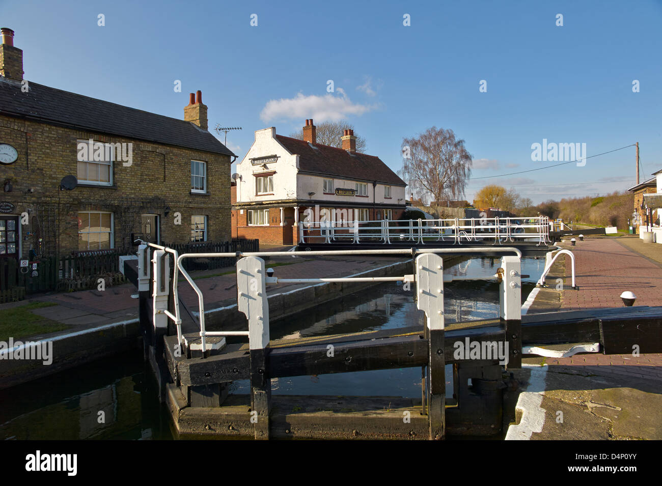 Canalside in Fenny Stratford Stockfoto