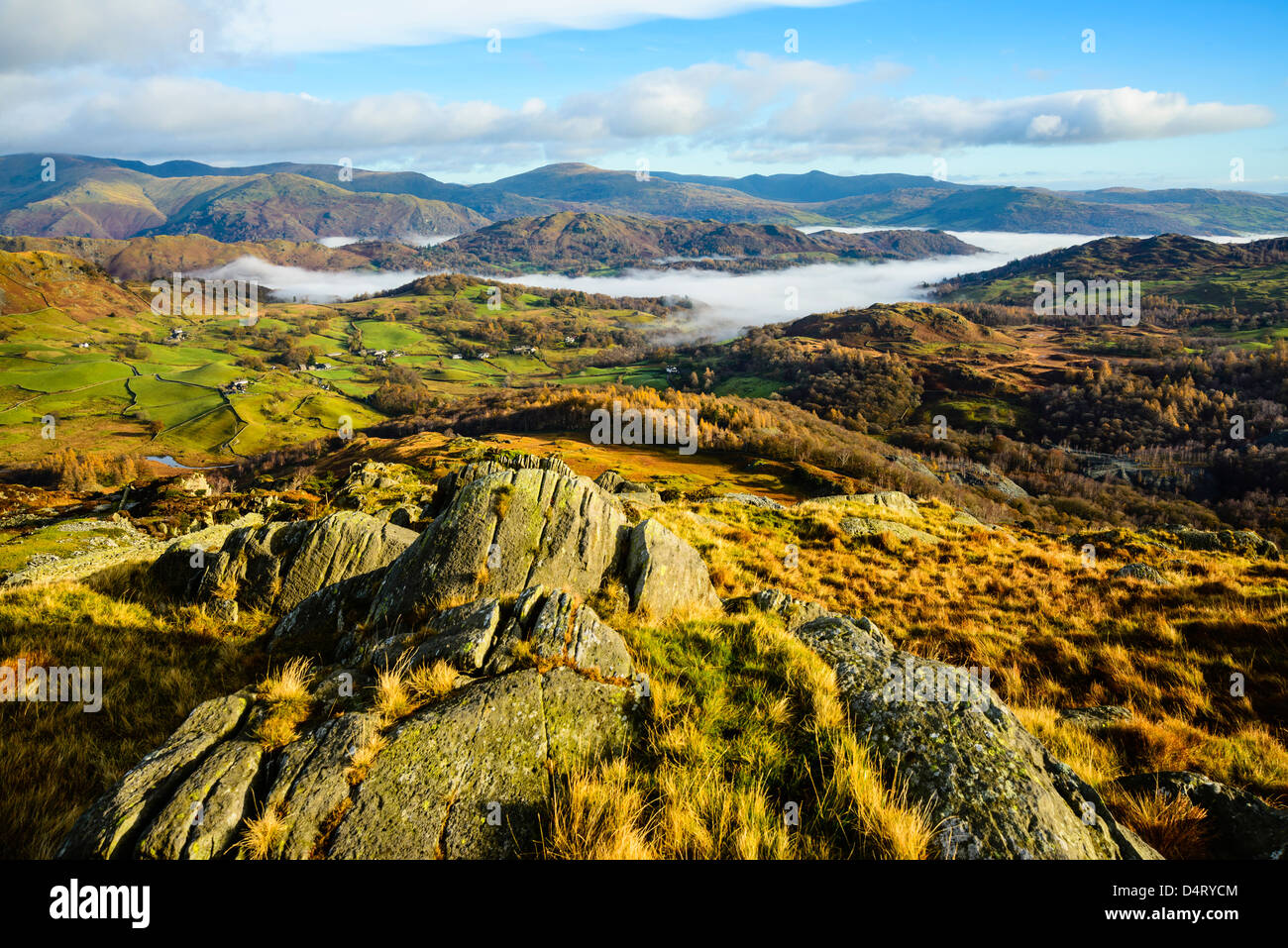 Wolke Inversion im Tal des Flusses Brathay in der Nähe von Ambleside im Lake District Stockfoto