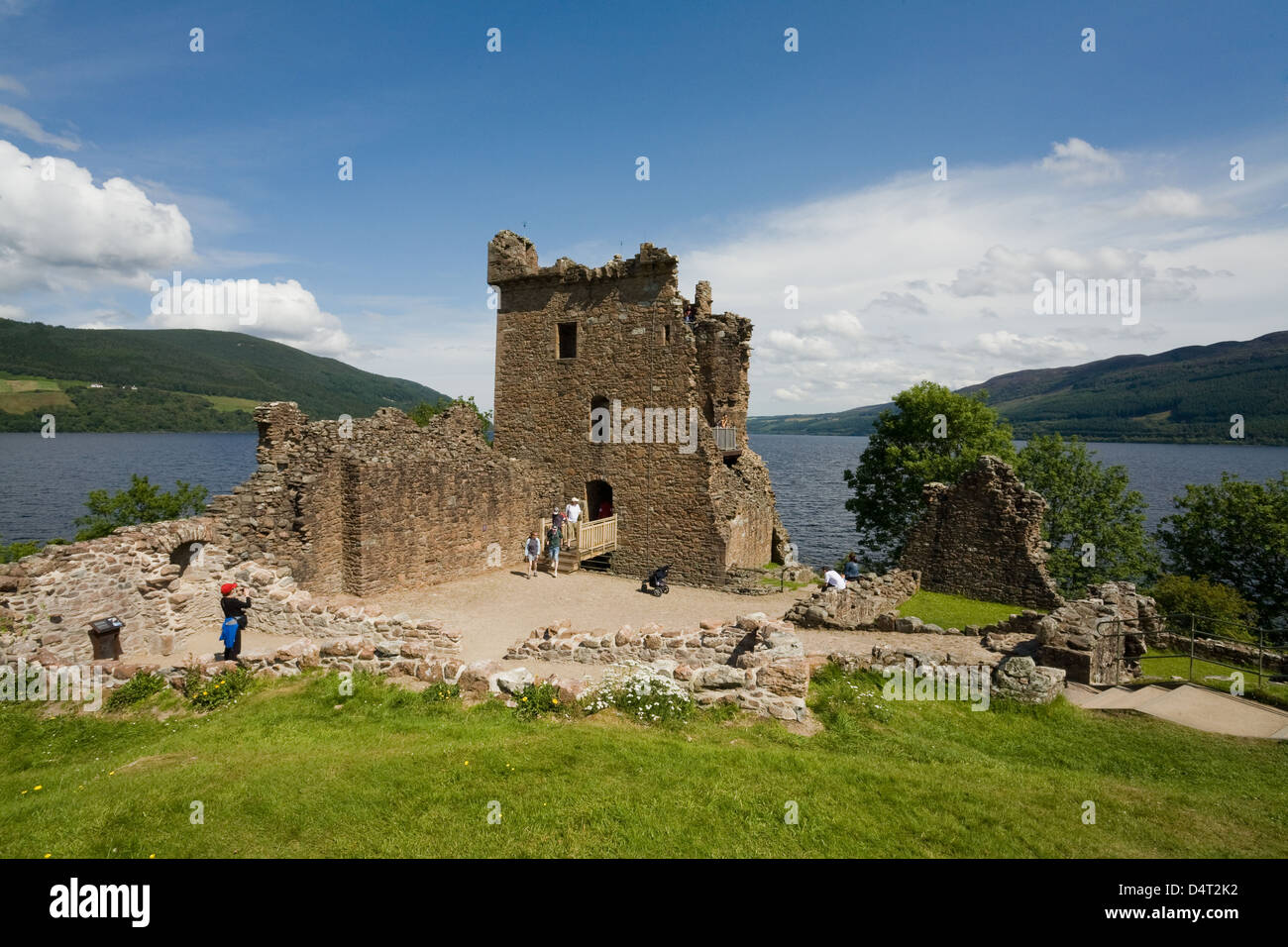 Drumnadrochit, Vereinigtes Königreich, Urqhart Burg auf dem östlichen Ufer von Loch Ness Stockfoto