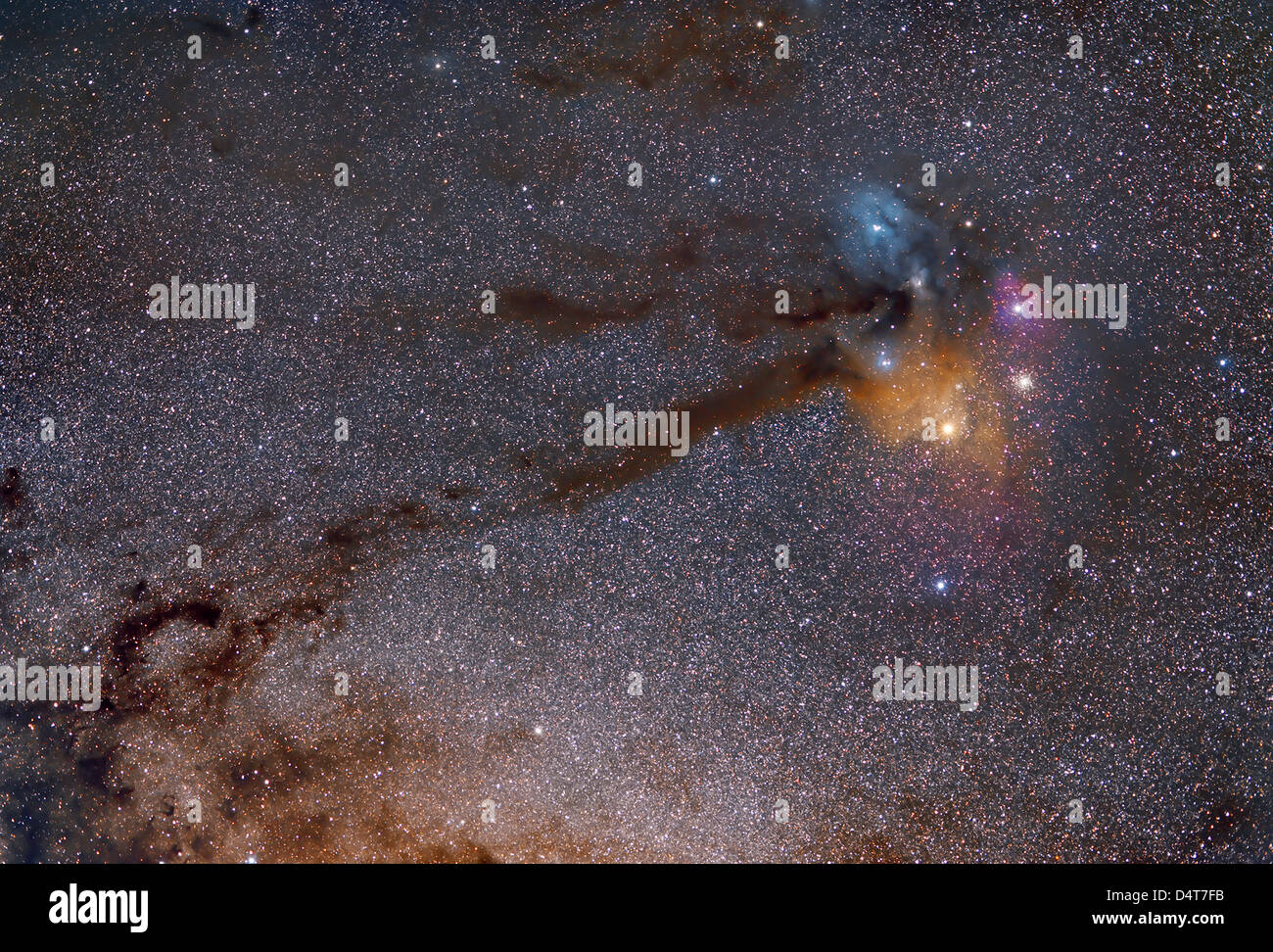 Nebel um Antares im Bereich Rho Ophiuchus Schütze. Stockfoto