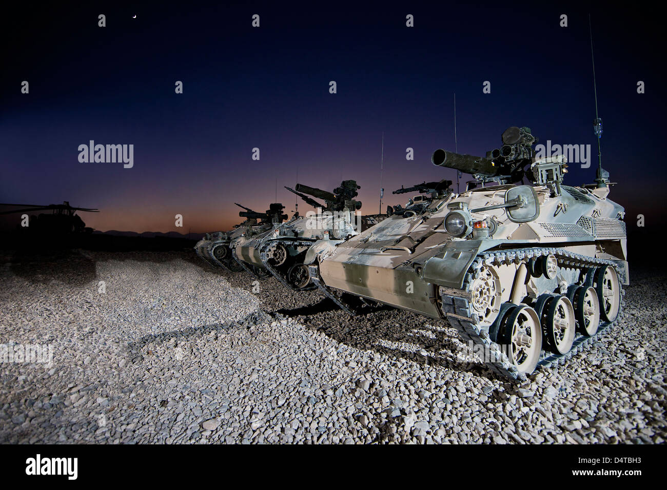 Wiesel 1 ATM Panzerabwehr Zugfahrzeuge mit TOW-Raketen und Maschinengewehre Rheinmetall MG3 ausgestattet Stockfoto