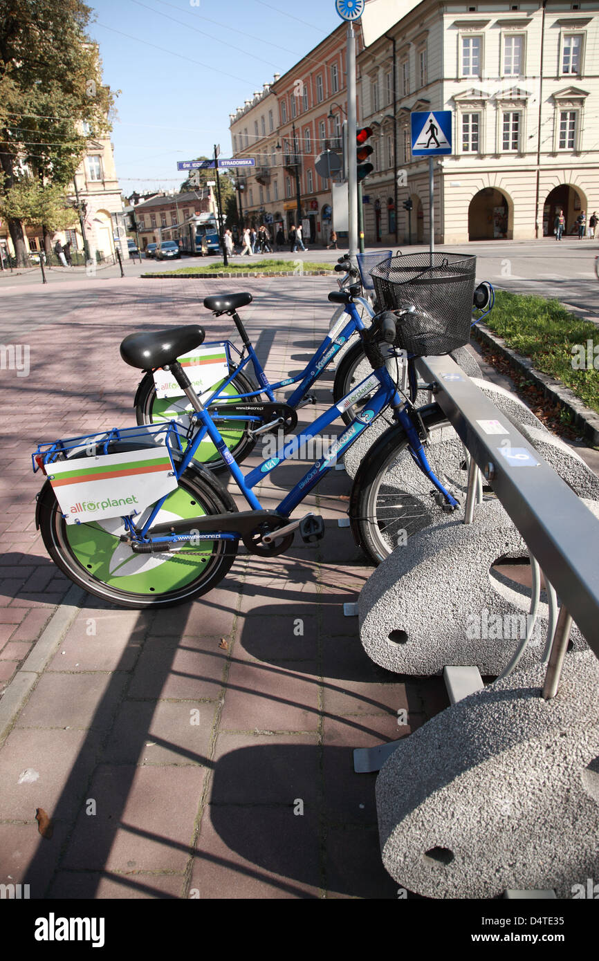 Fahrradverleih zu radeln rund um die Stadt Krakau, Polen Stockfoto