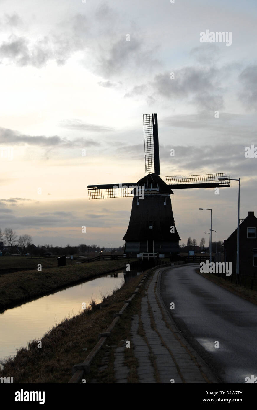 Alte Windmühlen Stockfoto