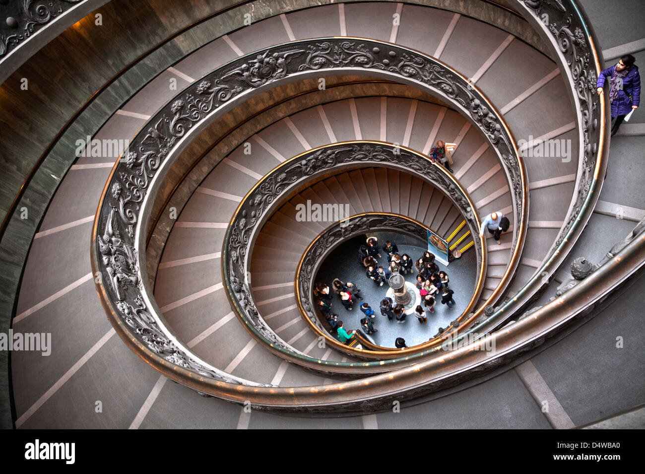 Spiralförmige Treppe Ausfahrt zu den Vatikanischen Museen, Rom, Italien Stockfoto