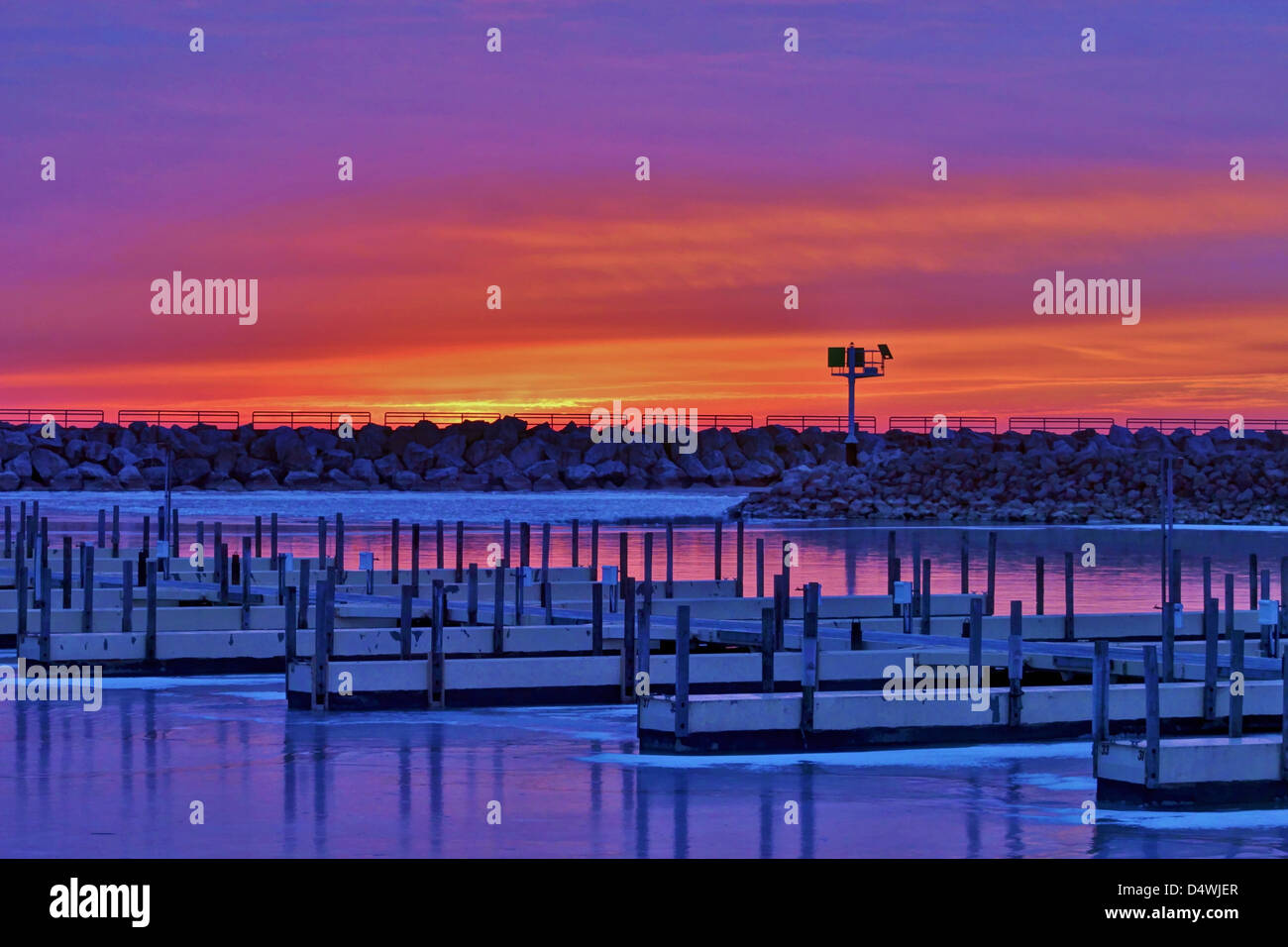 Wunderschönen Sonnenaufgang über Lexington, Michigan. Stockfoto