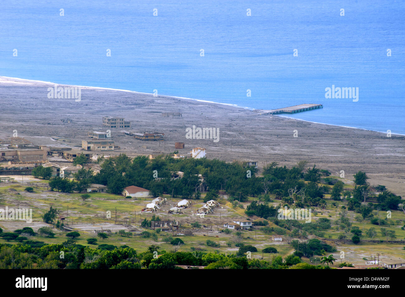 Die Verwüstung von Plymouth und den umliegenden Städten, verursacht durch den Vulkan auf der Insel Montserrat in der Karibik Stockfoto