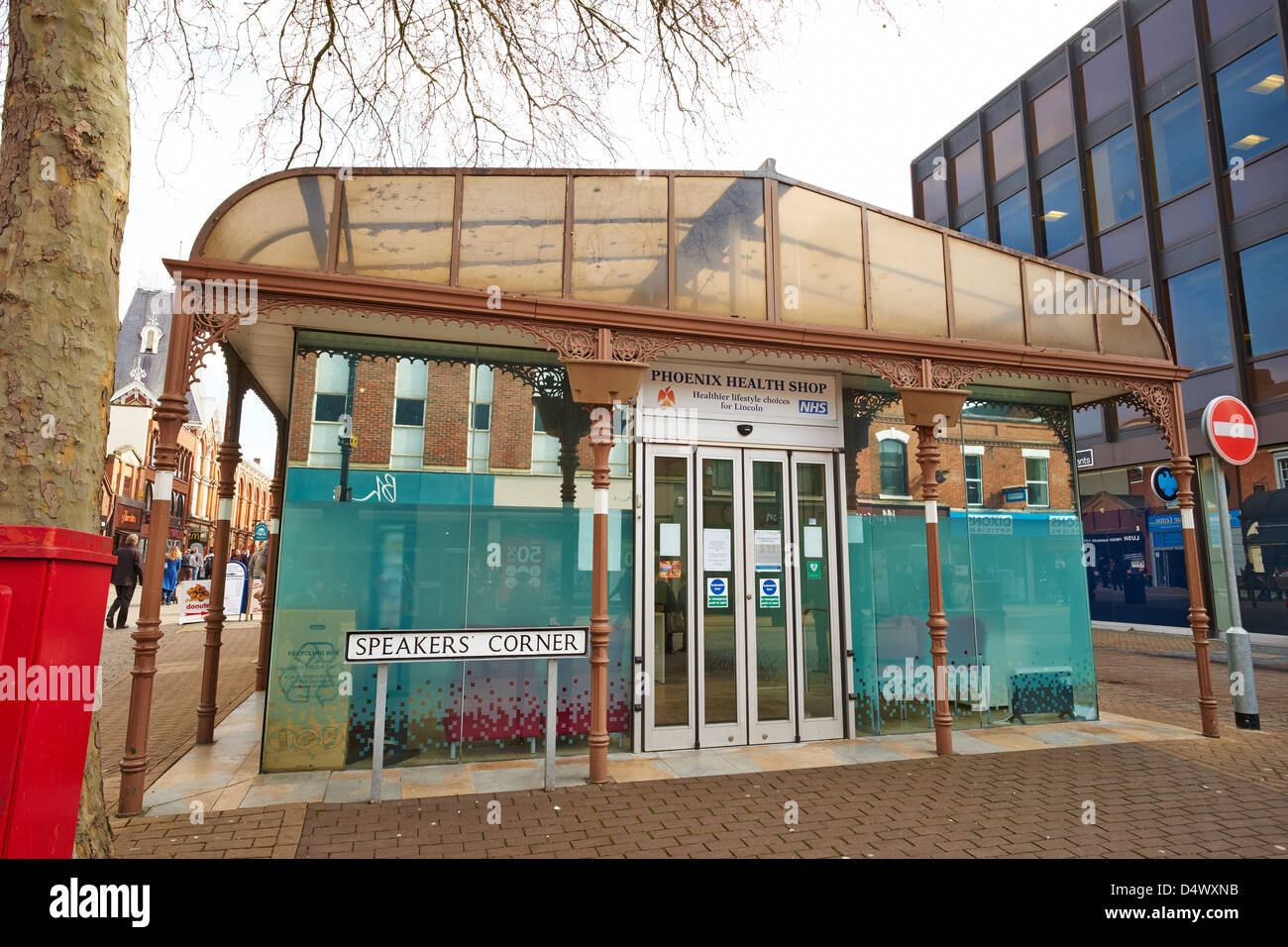 Phoenix-Gesundheits-Shop helfen Menschen Cornhill Lincoln Lincolnshire England Rauchen aufhören gewidmet Stockfoto