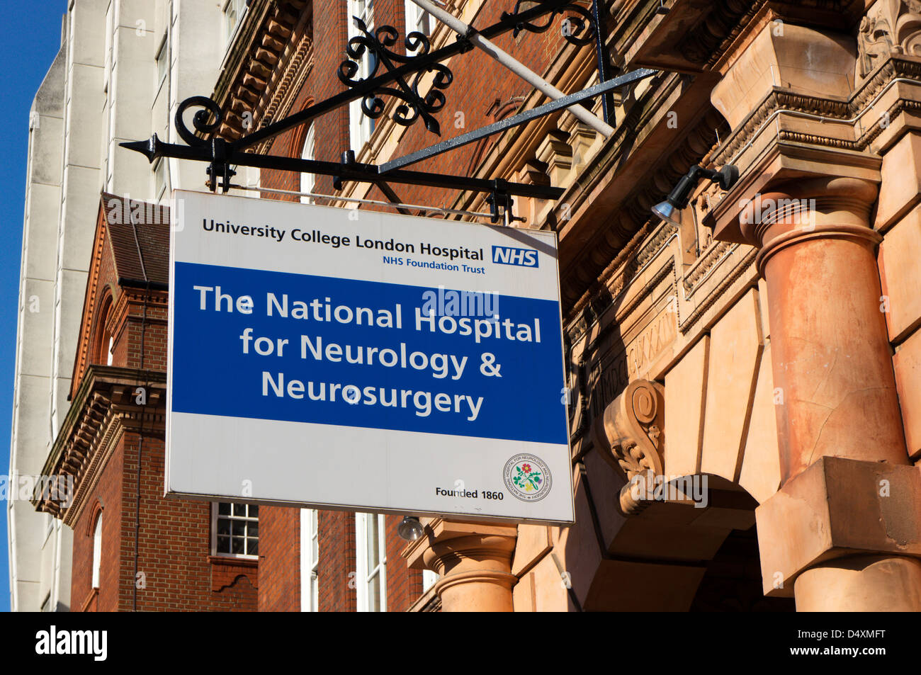 Anmeldung für "The National Hospital für Neurologie & Neurochirurgie", Teil des University College London Hospital in Queen Square. Stockfoto