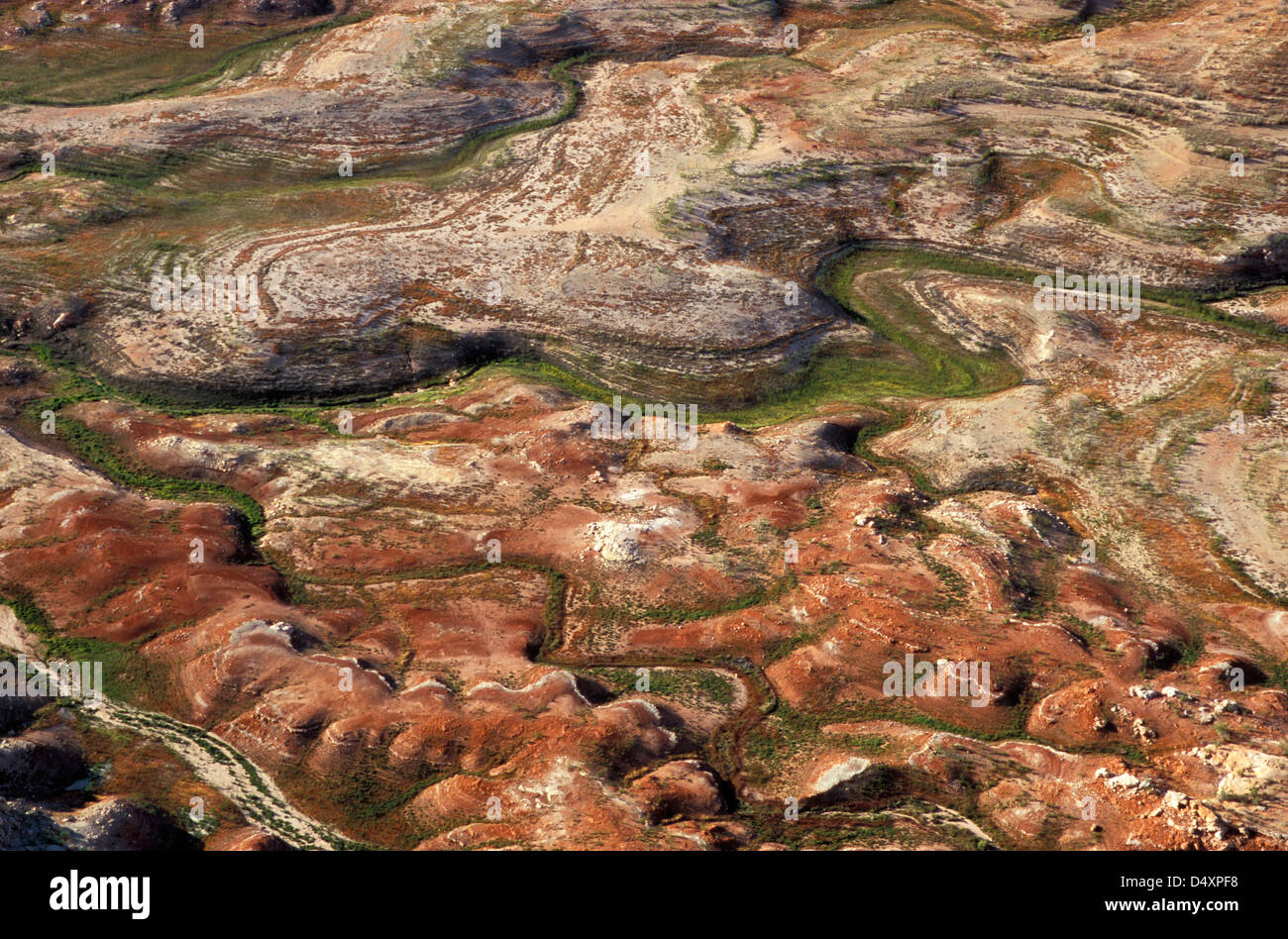 Luftaufnahme der Sandhills Felsformation aus Sicht von Alstom, normalerweise unter der Wasserlinie des Lake Powells versenkt Stockfoto