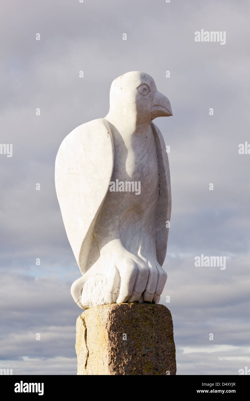 Morecambe, Lancashire, England mit einer Vogel-Skulptur Stockfoto