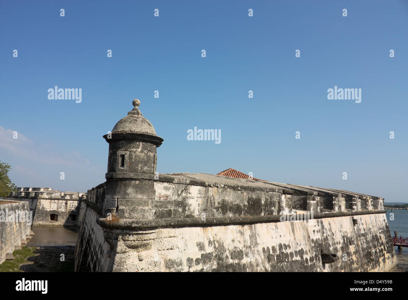 Mauer der alten Stadt. Cartagena de Indias, Kolumbien. Spanische Kolonialarchitektur. Stockfoto