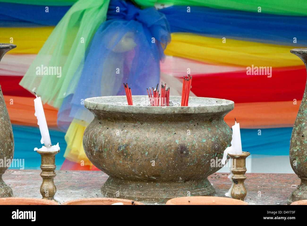 Detail der buddhistischen Altar fronting das Marriott Hotel in Khao Lak Thailand Stockfoto Detail der buddhistischen Altar fronting das Marriott Hotel in Khao Lak Thailand Stockfoto