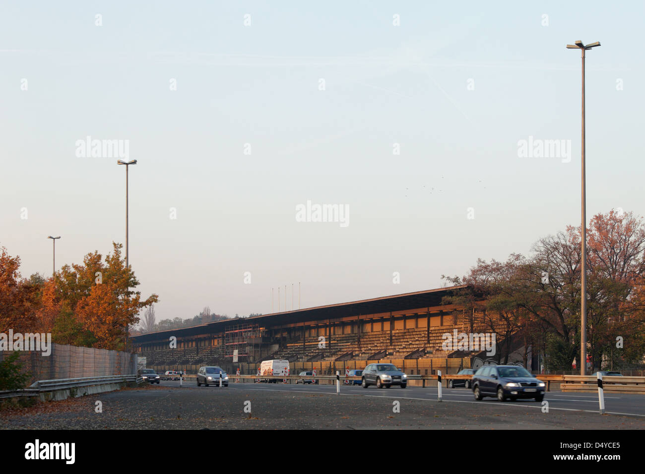 Berlin, Deutschland, die Tribünen auf der Avus auf der Autobahn Stockfoto