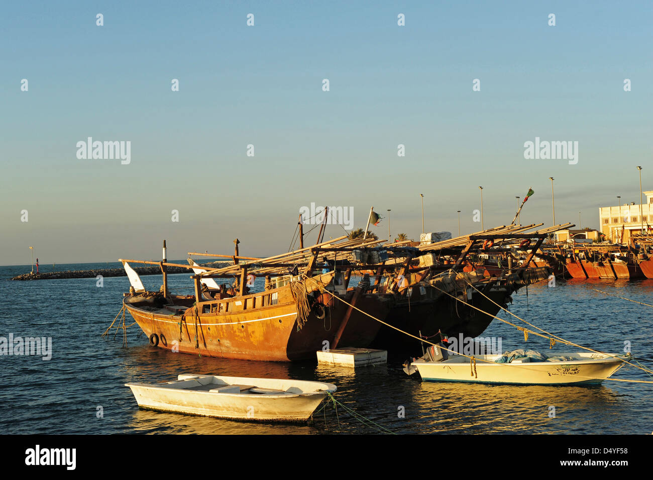 Kuwait, Kuwait-Stadt, hölzerne Fischerboote Stockfoto