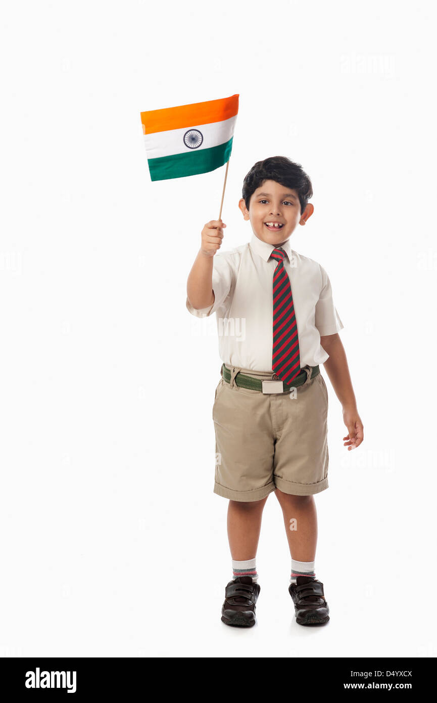 Schüler, die eine indische Flagge Stockfoto