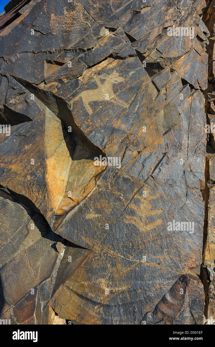 Petroglyphen auf dem Stein in Tamgaly, Kasachstan Stockfoto