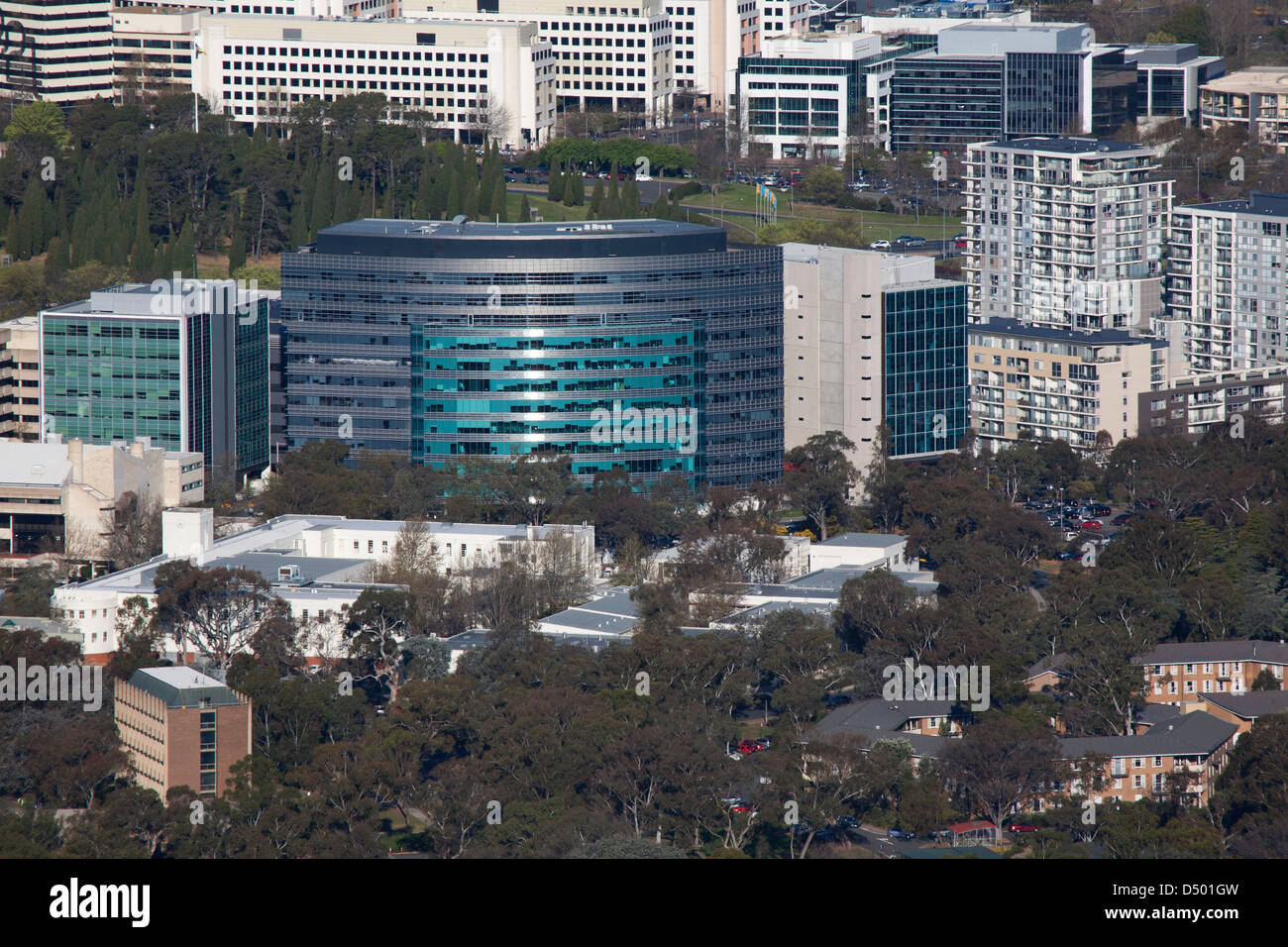 Luftbild des Canberra CBD Civic Canberra Australien erhöht, von Black Mountain Sendeturm aus gesehen. Stockfoto