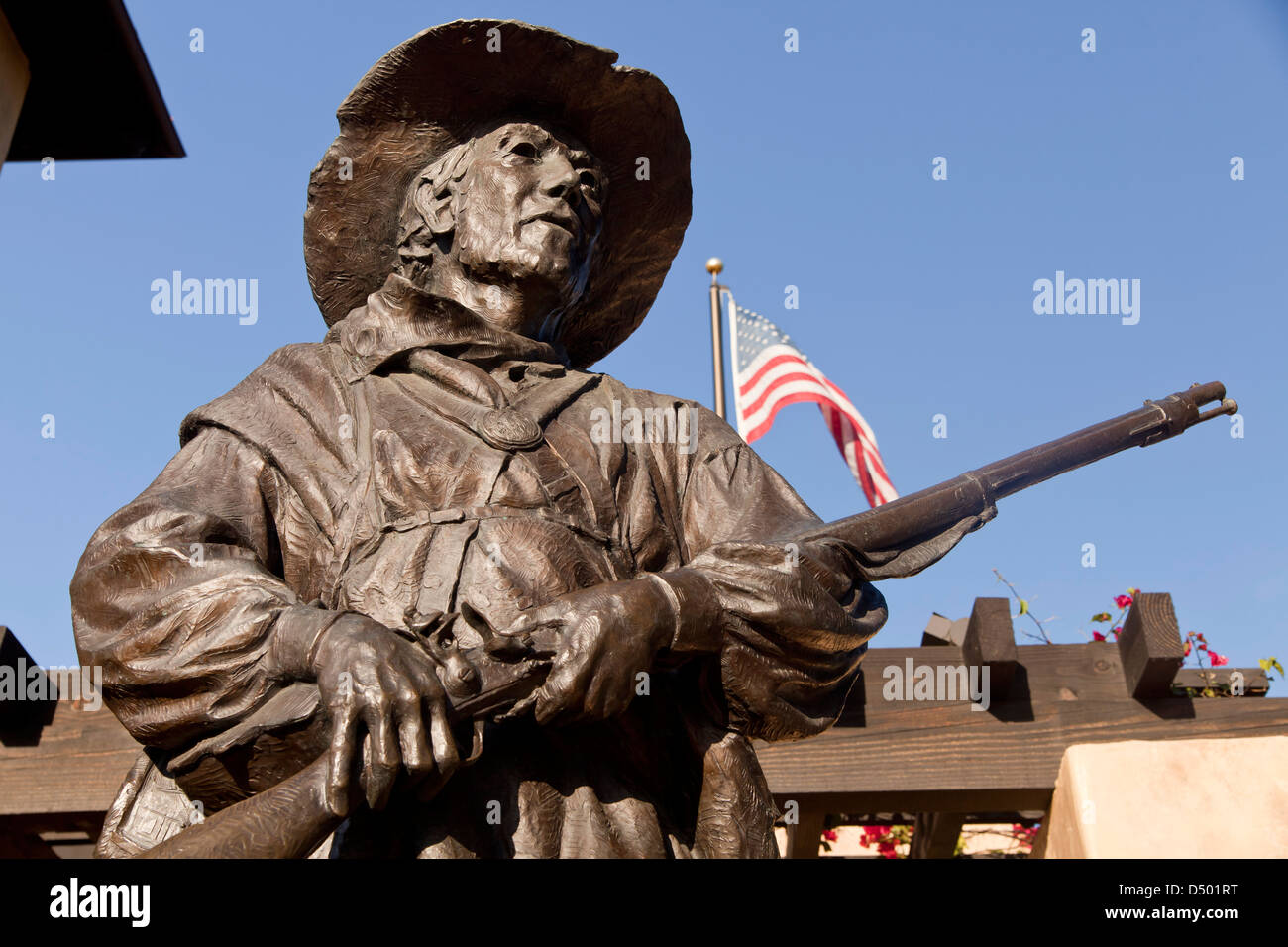 Statue eines Soldaten mit Gewehr, Mormone-Bataillon historische Stätte und Besucherzentrum, Old Town State Park, San Diego, Kalifornien, Stockfoto