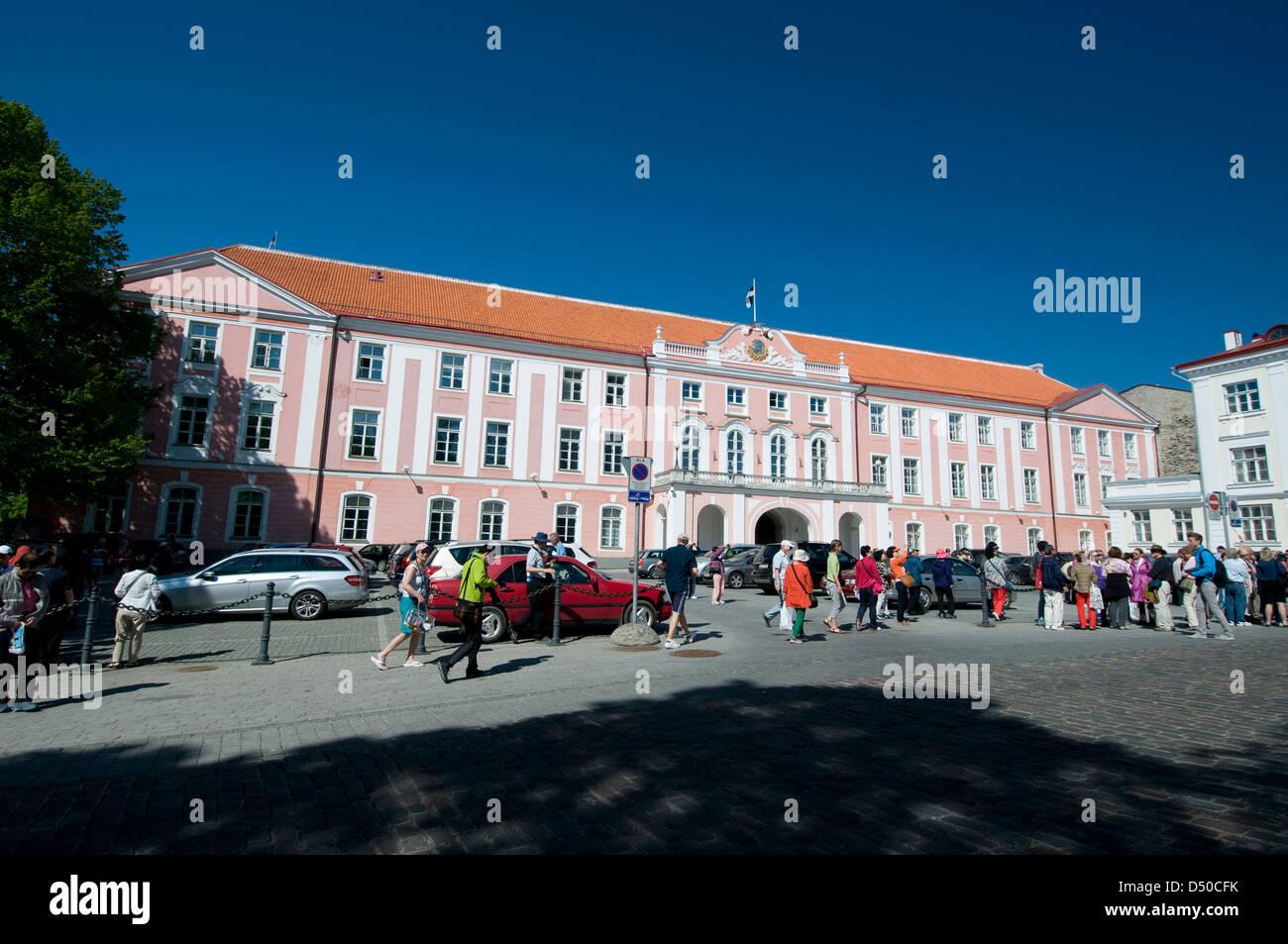 Estnische Parlament auf dem Domberg in Altstadt von Tallinn, Tallinn, Estland, Baltikum Stockfoto