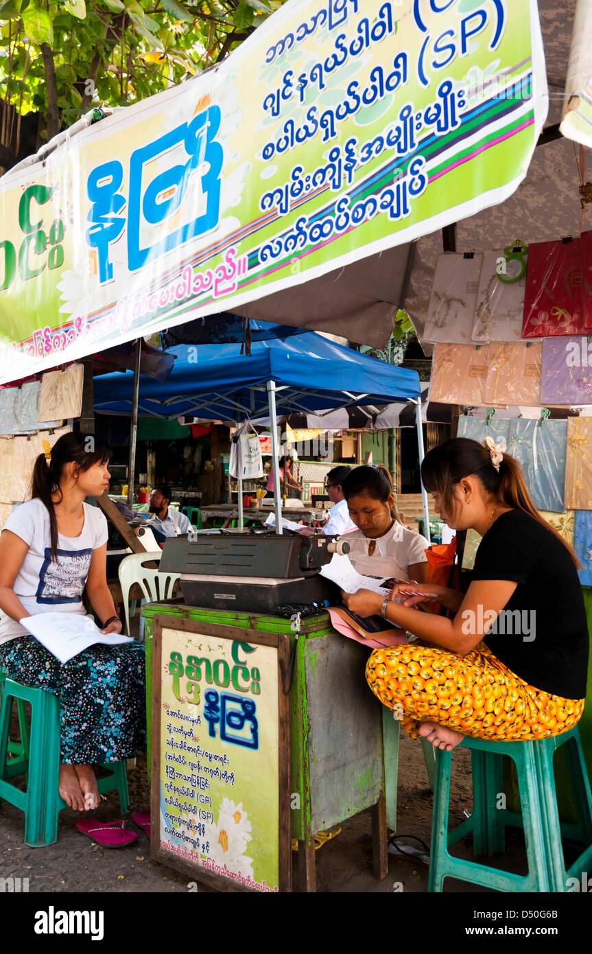 Yangon, Strandroad Stockfoto