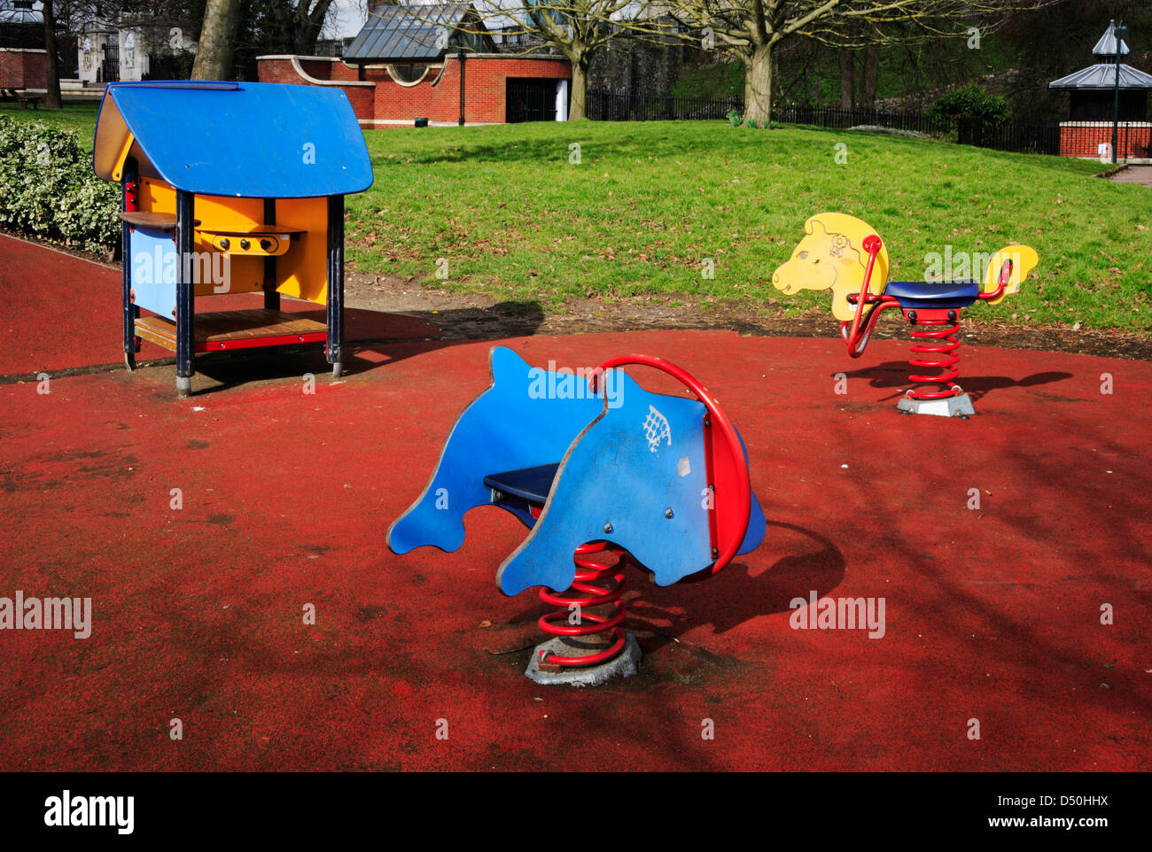 Spielsachen In Einen Kleinkinder Spielbereich Im Garten Von