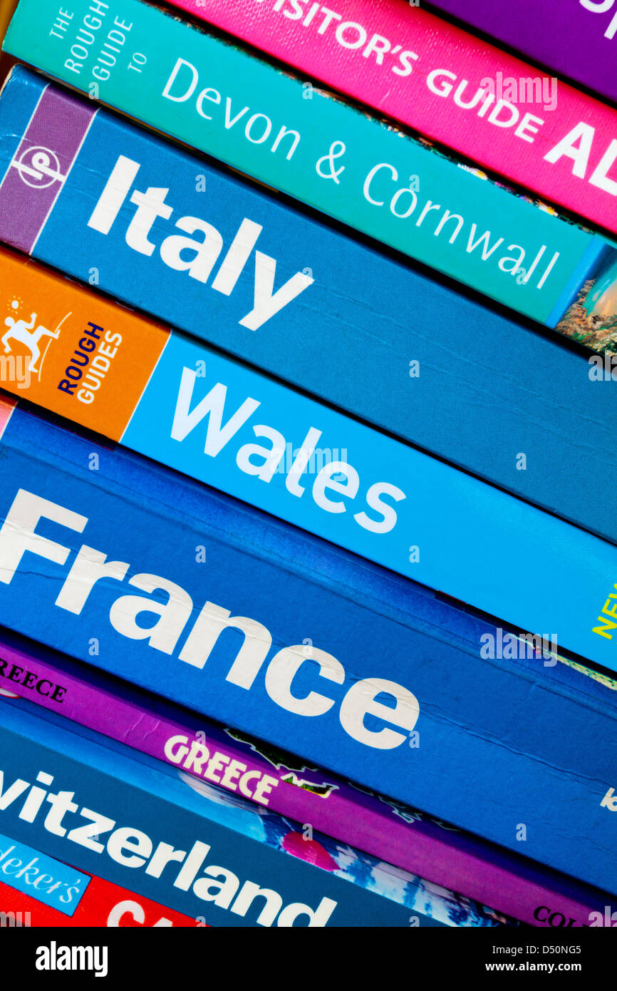 Nahaufnahme einer Auswahl von Reiseführern in englischer Sprachausgaben veröffentlicht Stockfoto