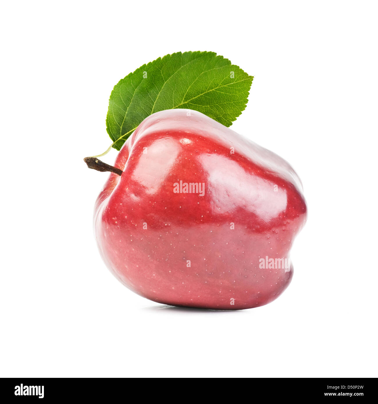 roter Apfel, isoliert auf weiss Stockfoto